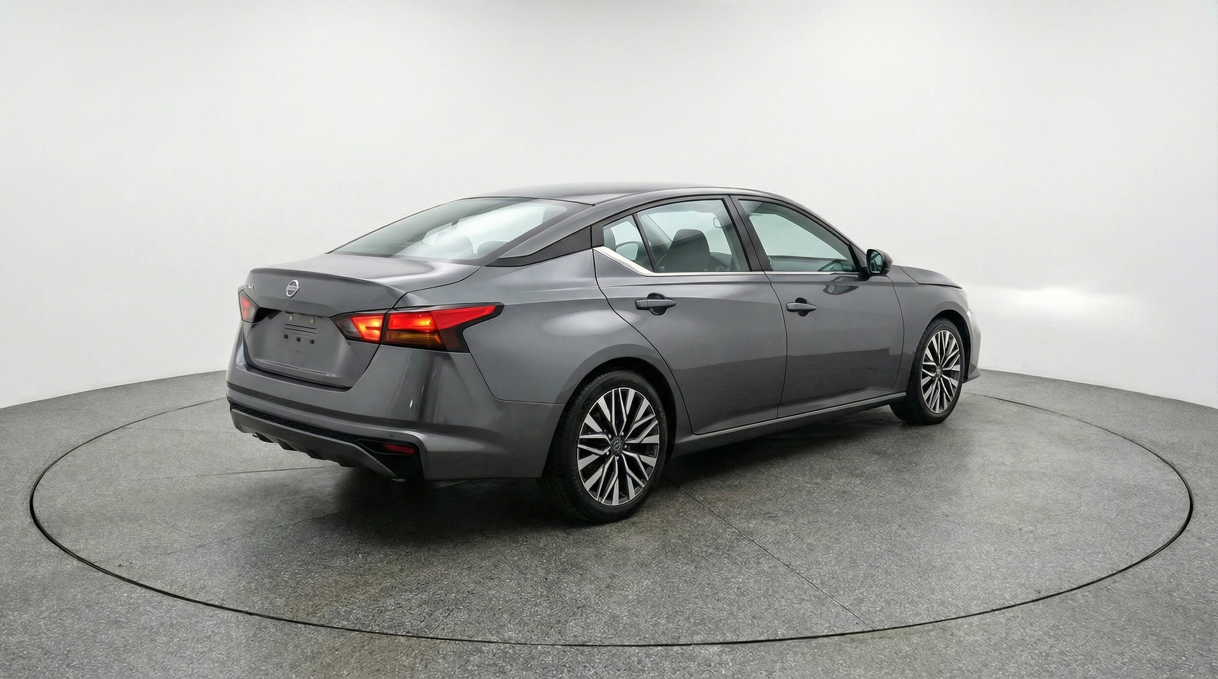 Thumbnail: 2025 Nissan Altima - 7