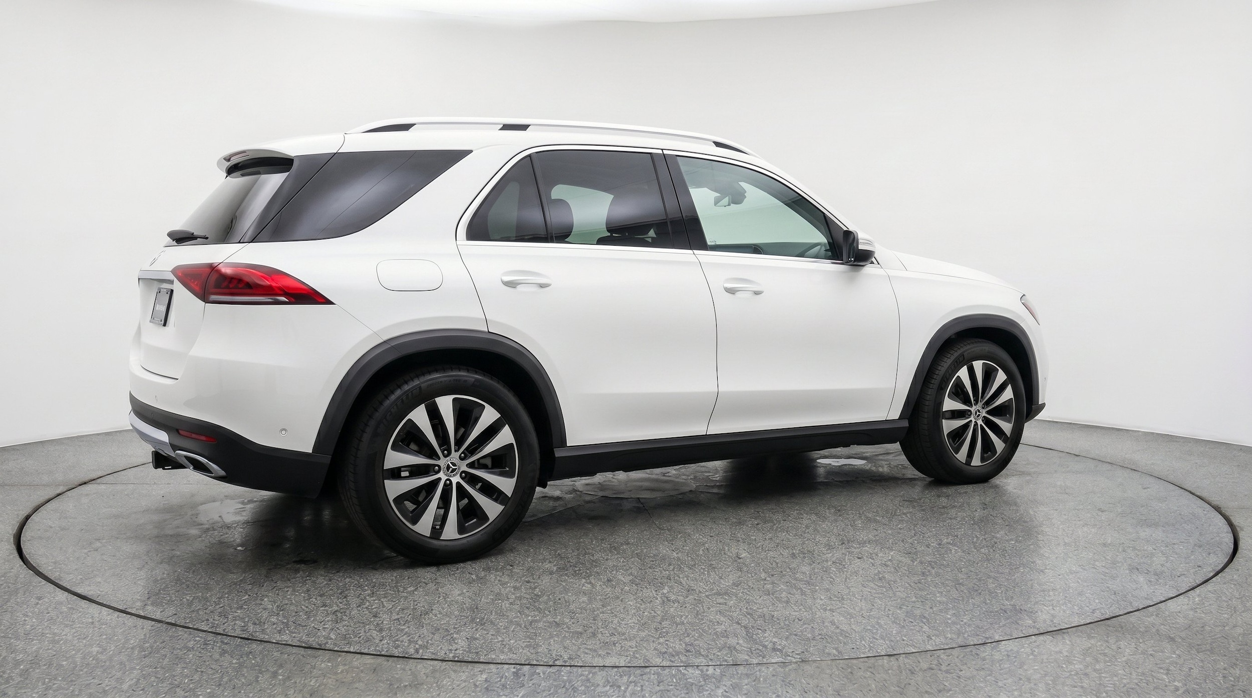 Thumbnail: 2026 Mercedes-Benz GLE - 9