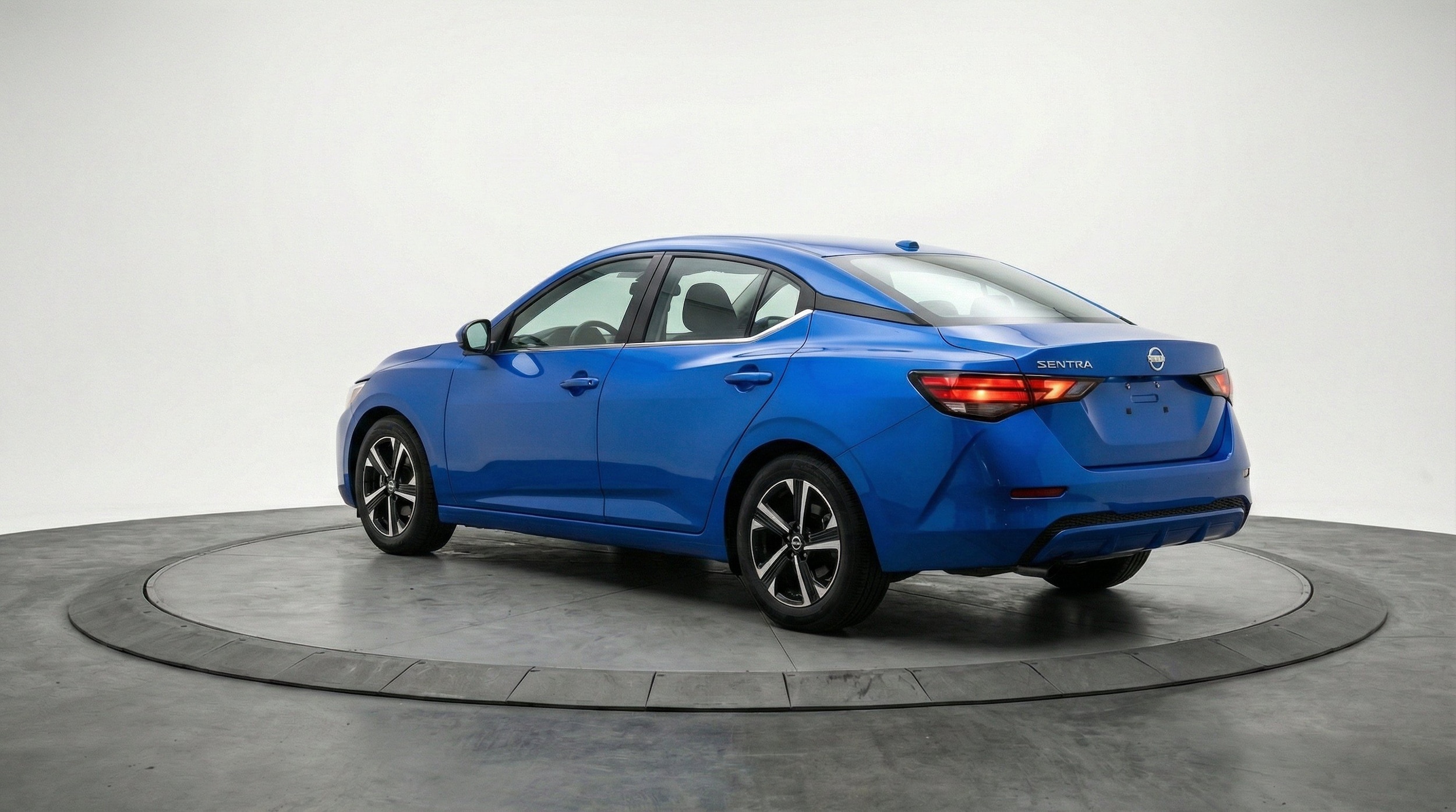 Thumbnail: 2025 Nissan Sentra - 6
