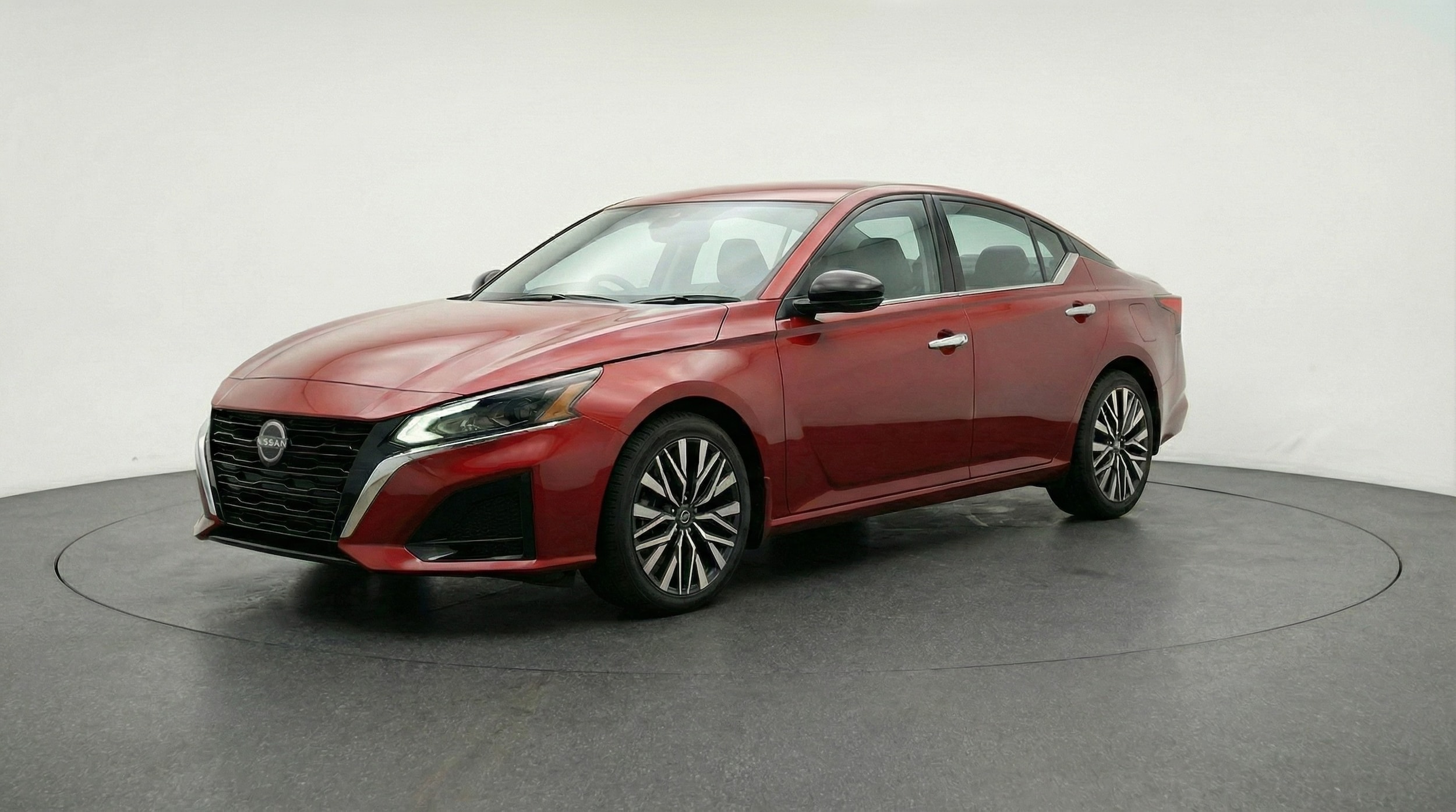 Thumbnail: 2025 Nissan Altima - 3