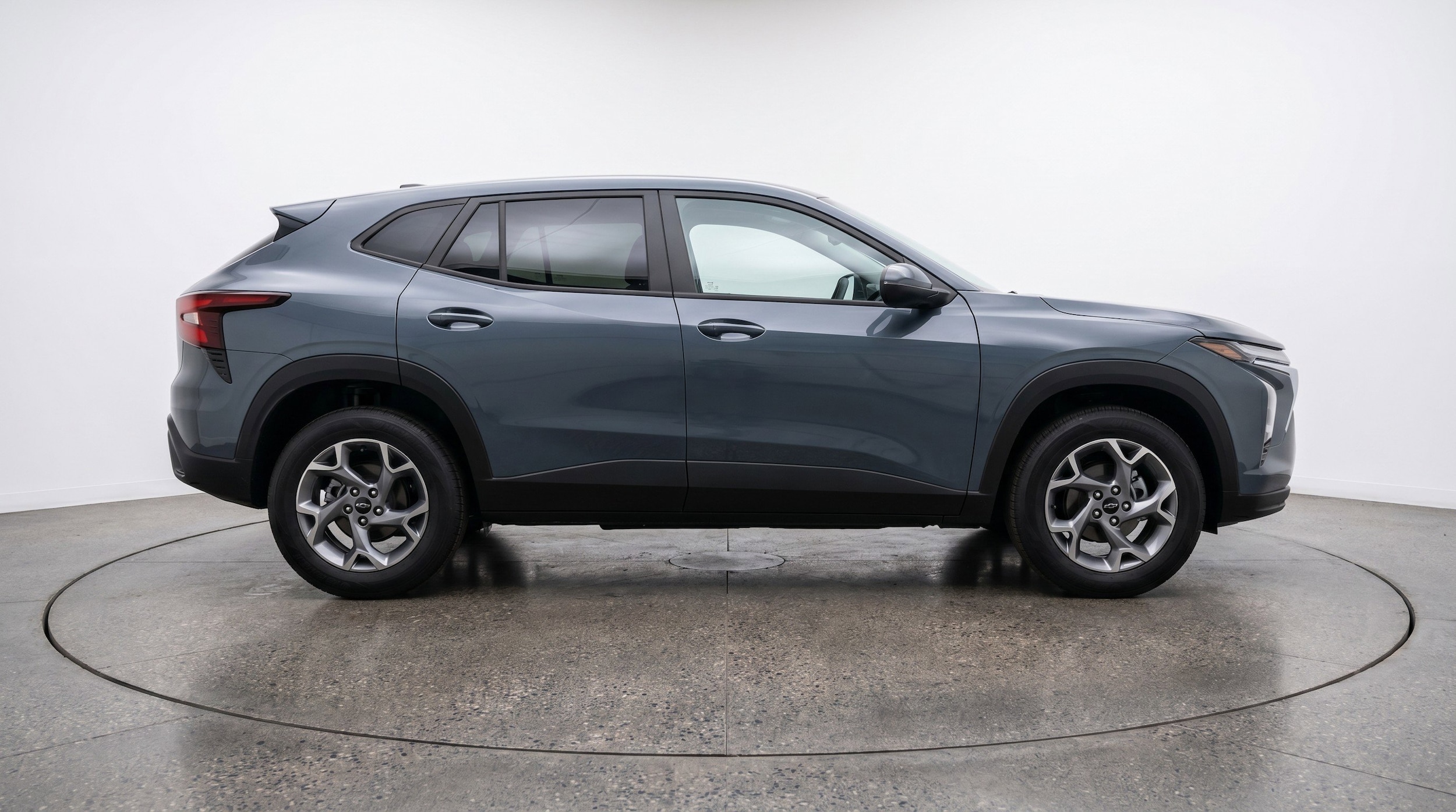 Thumbnail: 2025 Chevrolet Trax - 11