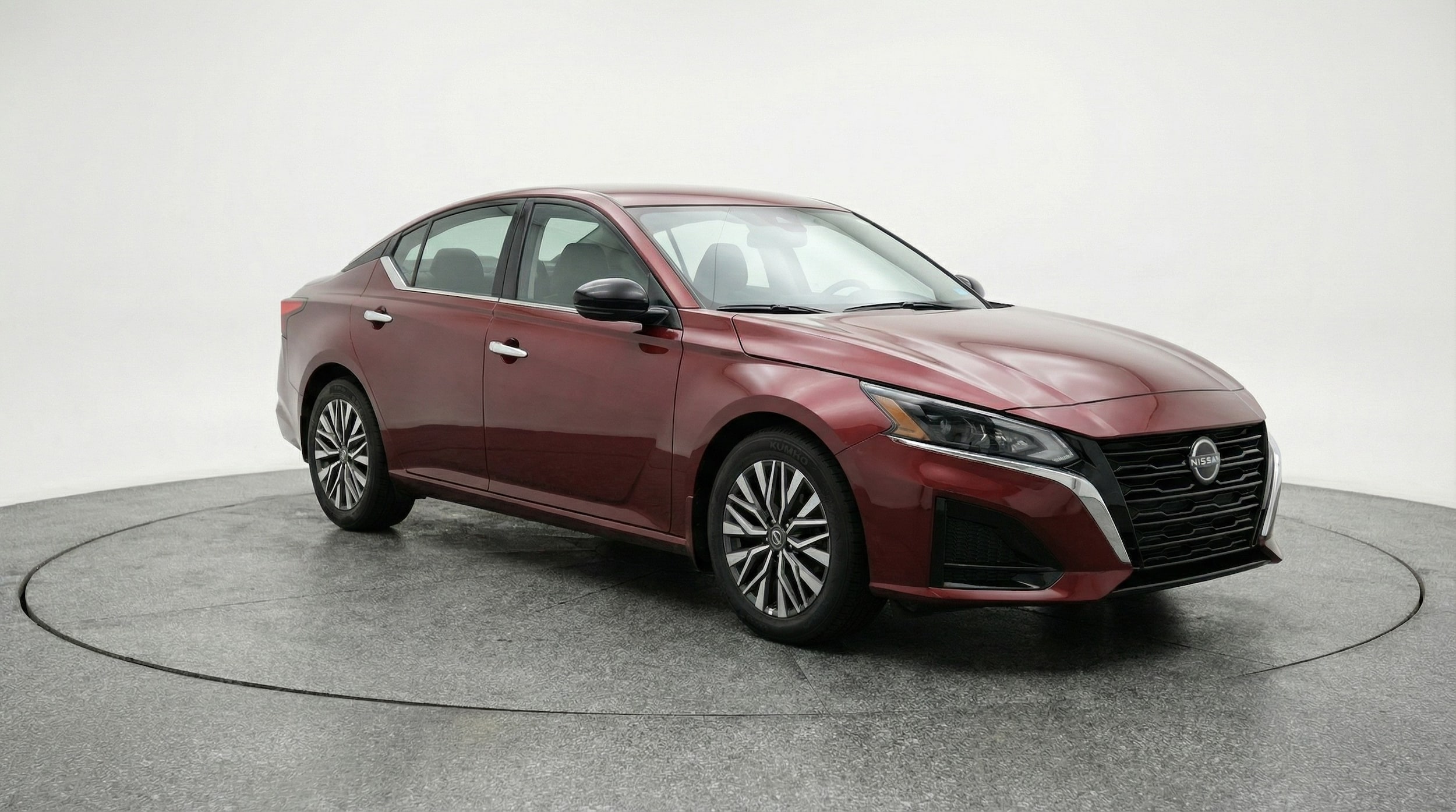 Thumbnail: 2025 Nissan Altima - 1