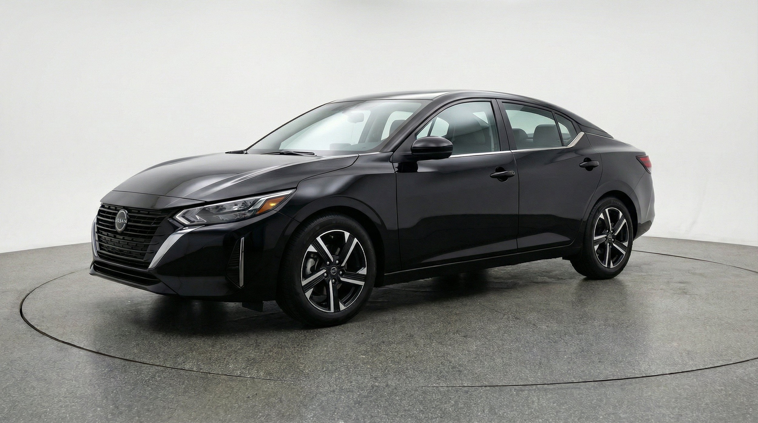 Thumbnail: 2025 Nissan Sentra - 3