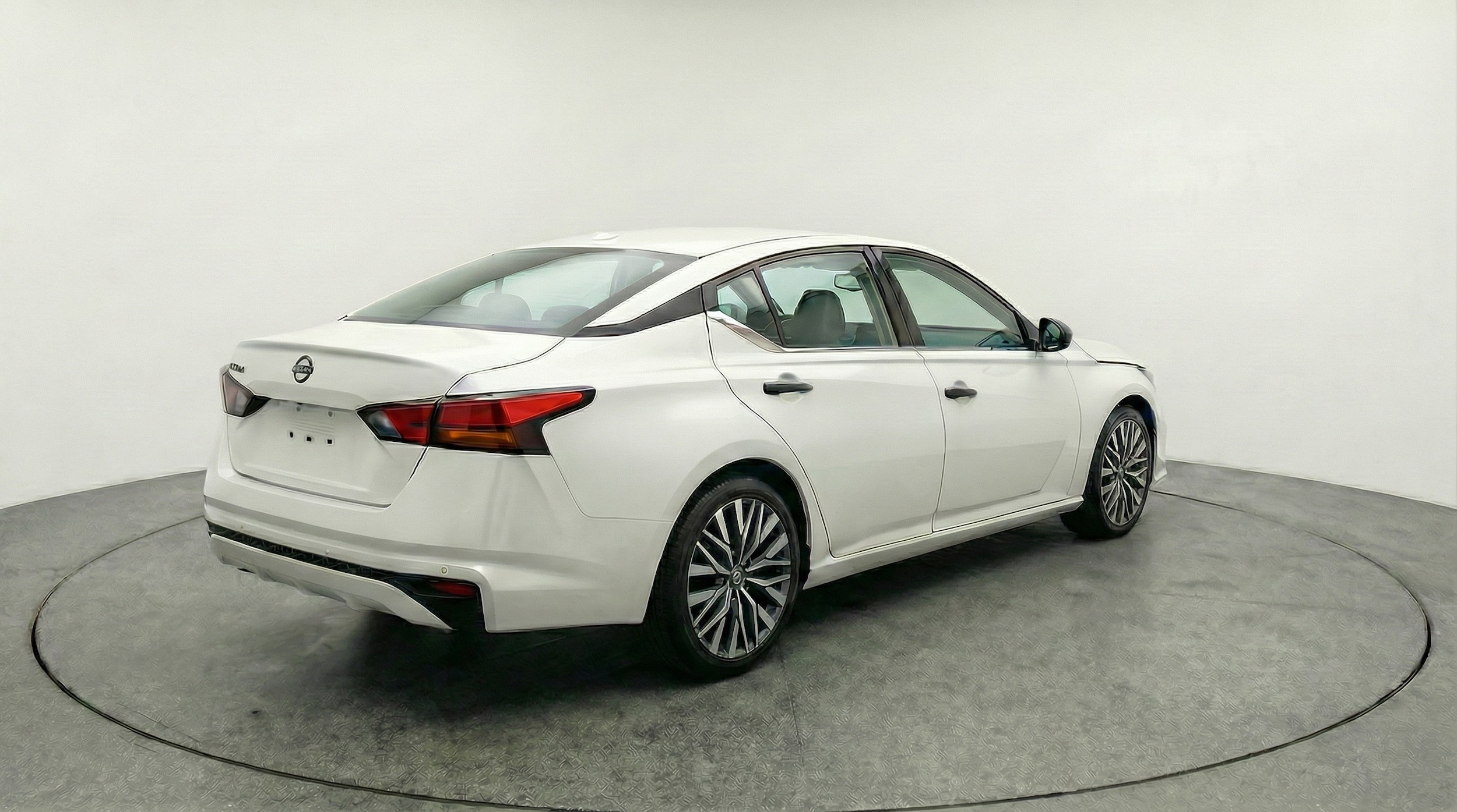 Thumbnail: 2025 Nissan Altima - 7