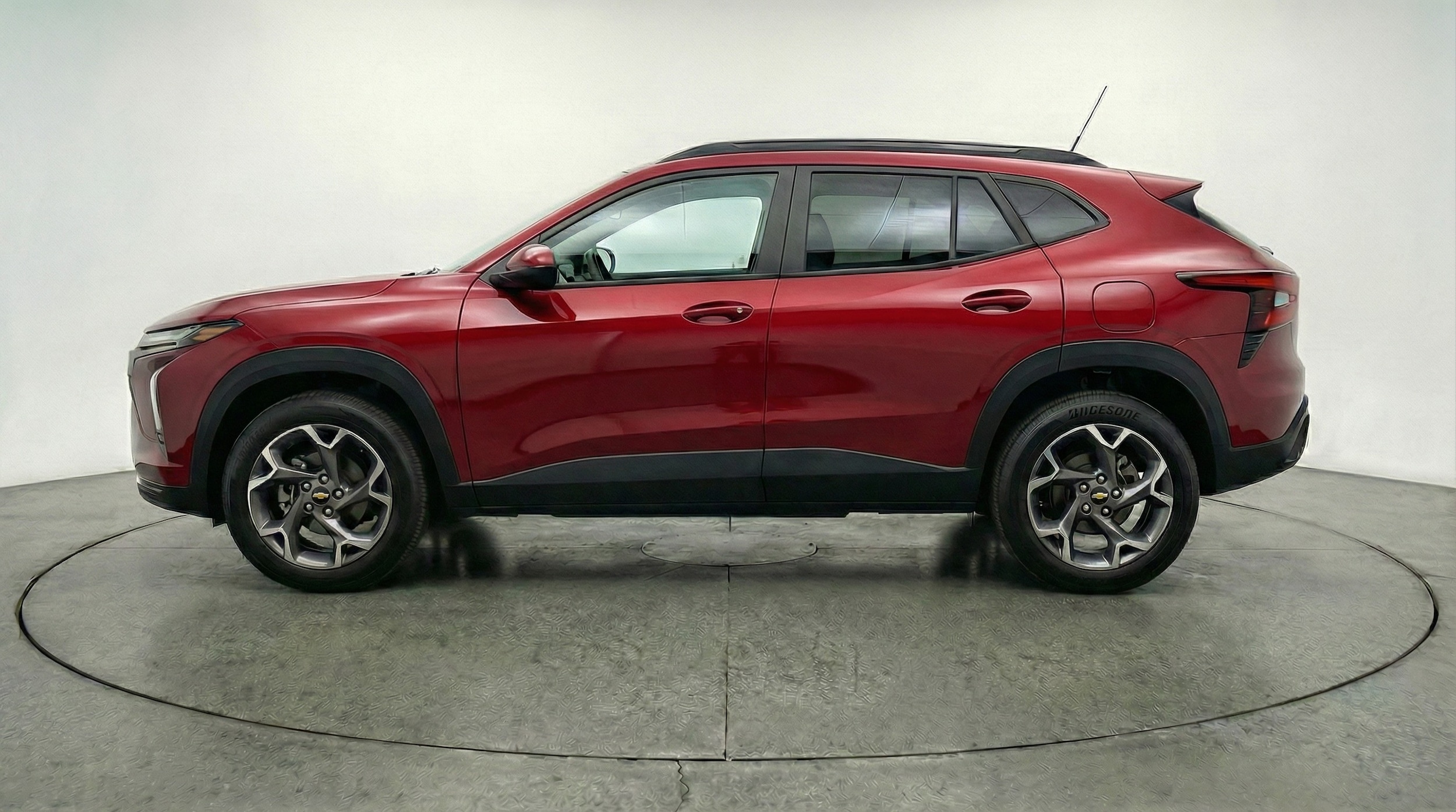 Thumbnail: 2025 Chevrolet Trax - 4