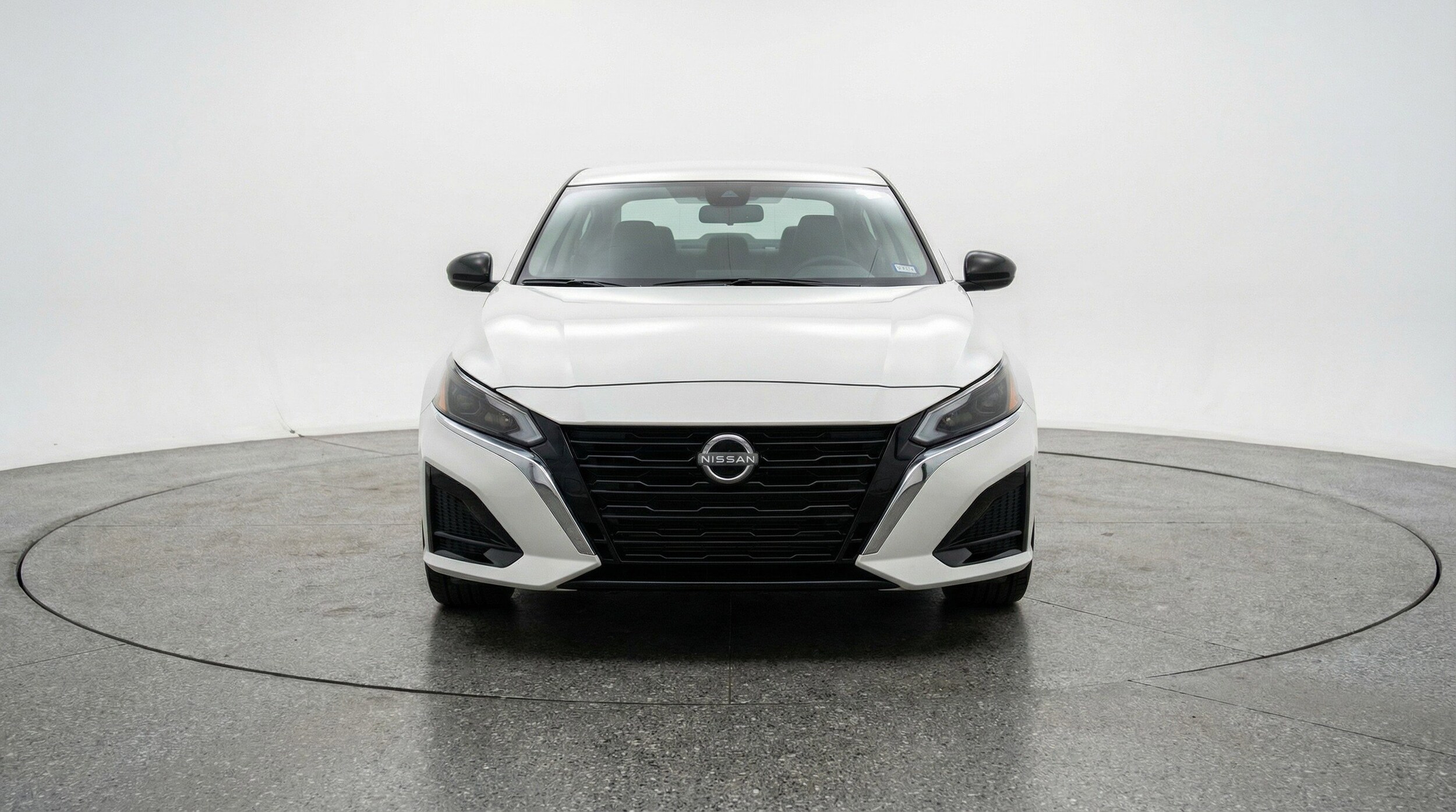 Thumbnail: 2025 Nissan Altima - 2