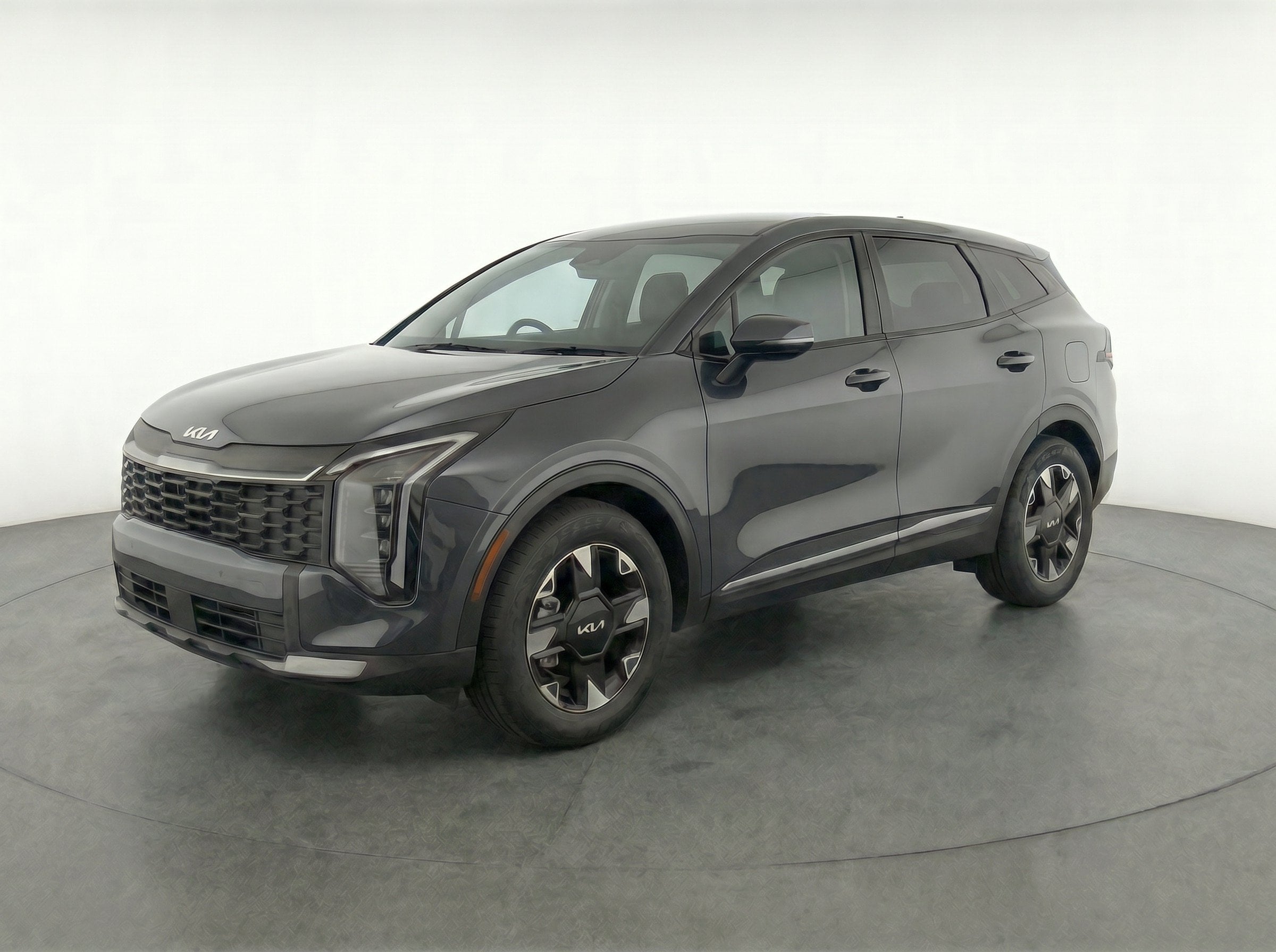 Thumbnail: 2026 Kia Sportage - 3