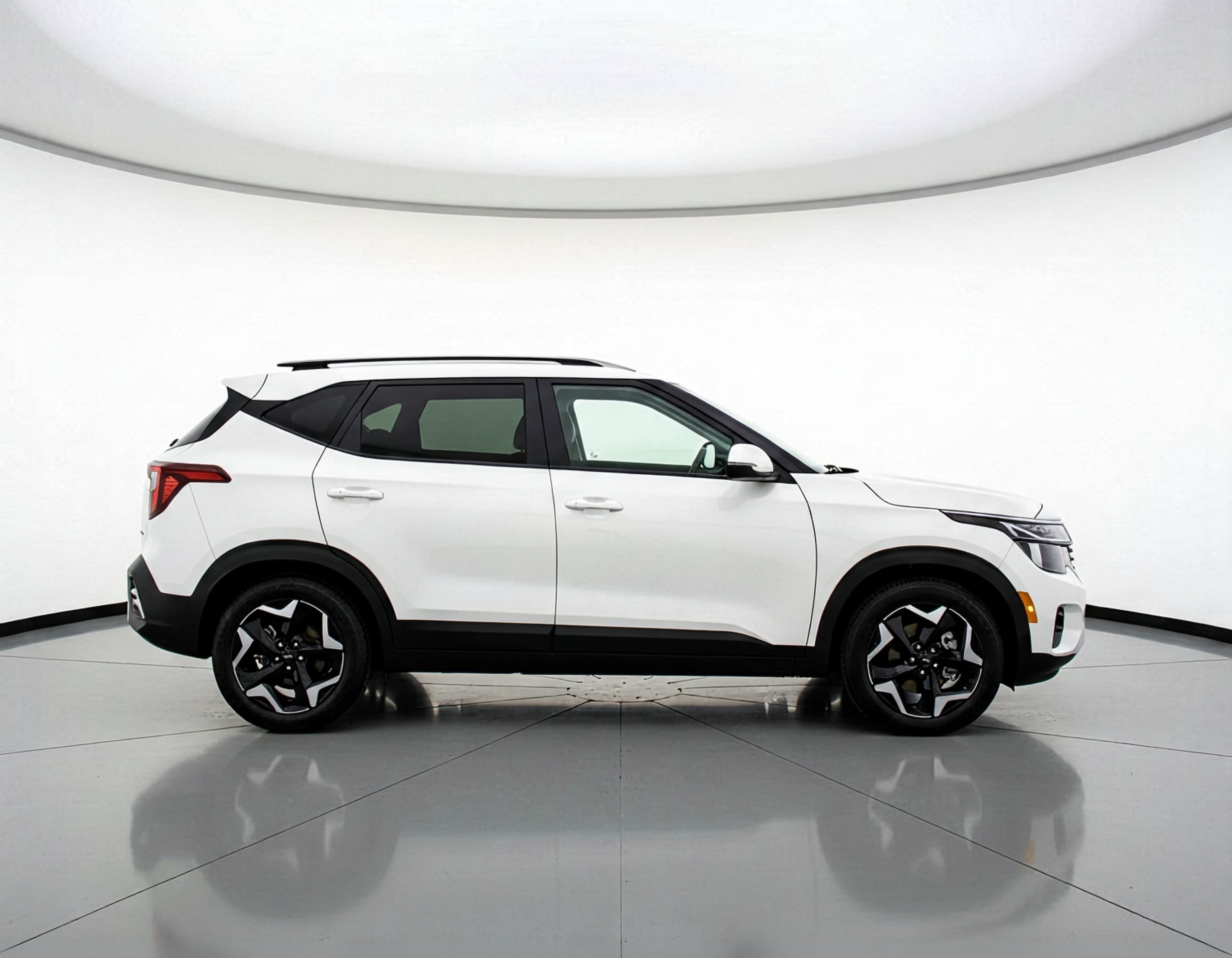 Thumbnail: 2025 Kia Seltos - 8