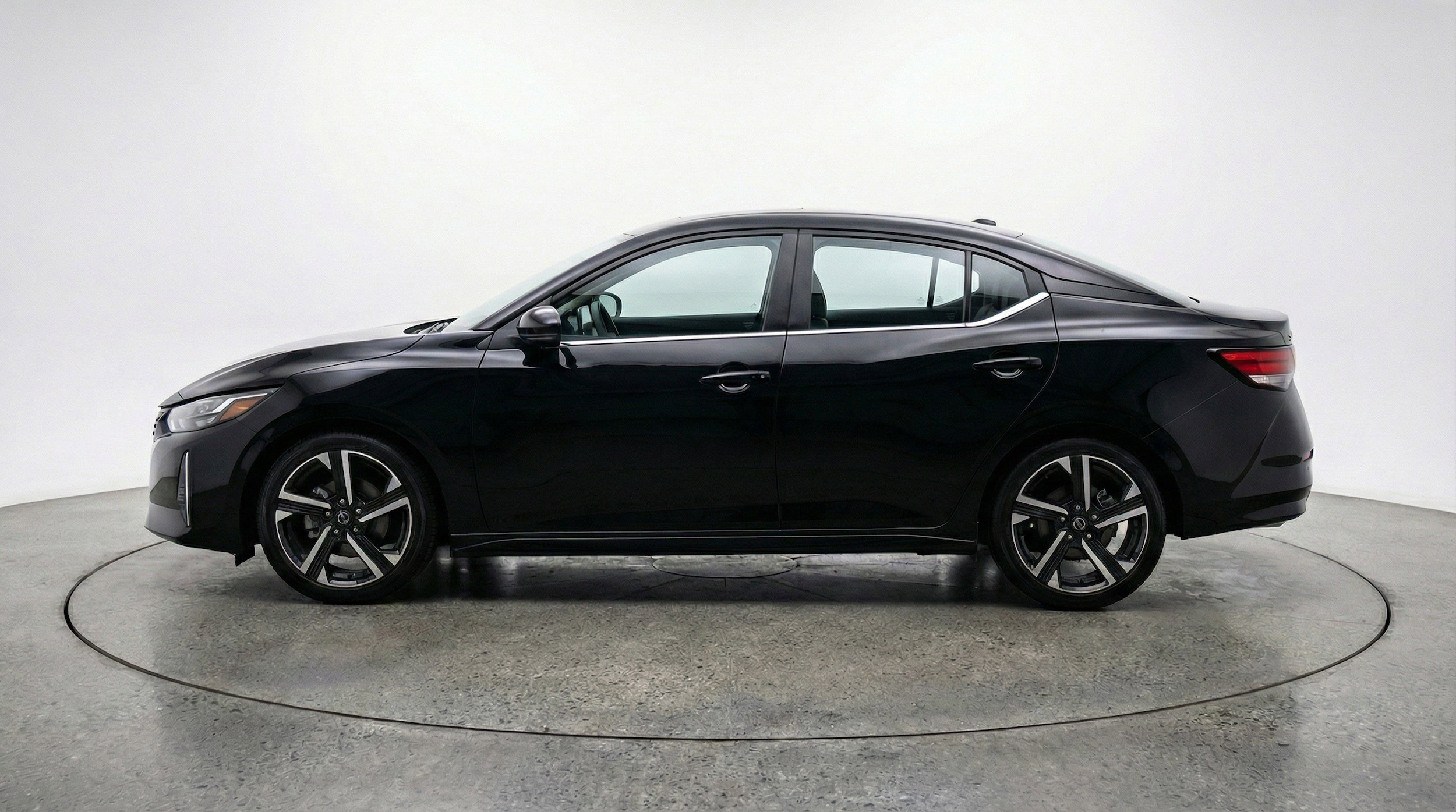 Thumbnail: 2025 Nissan Sentra - 5
