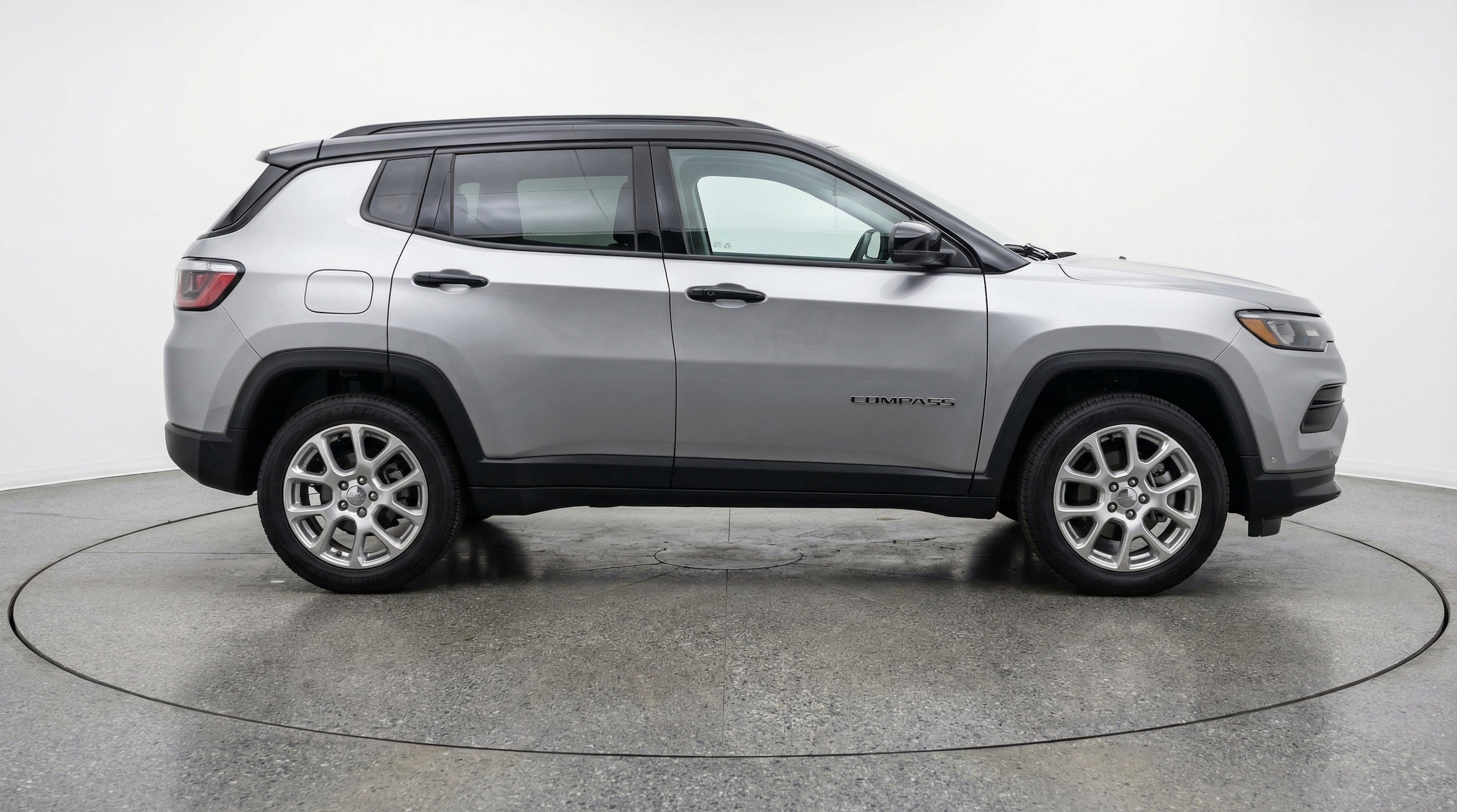 Thumbnail: 2025 Jeep Compass - 10