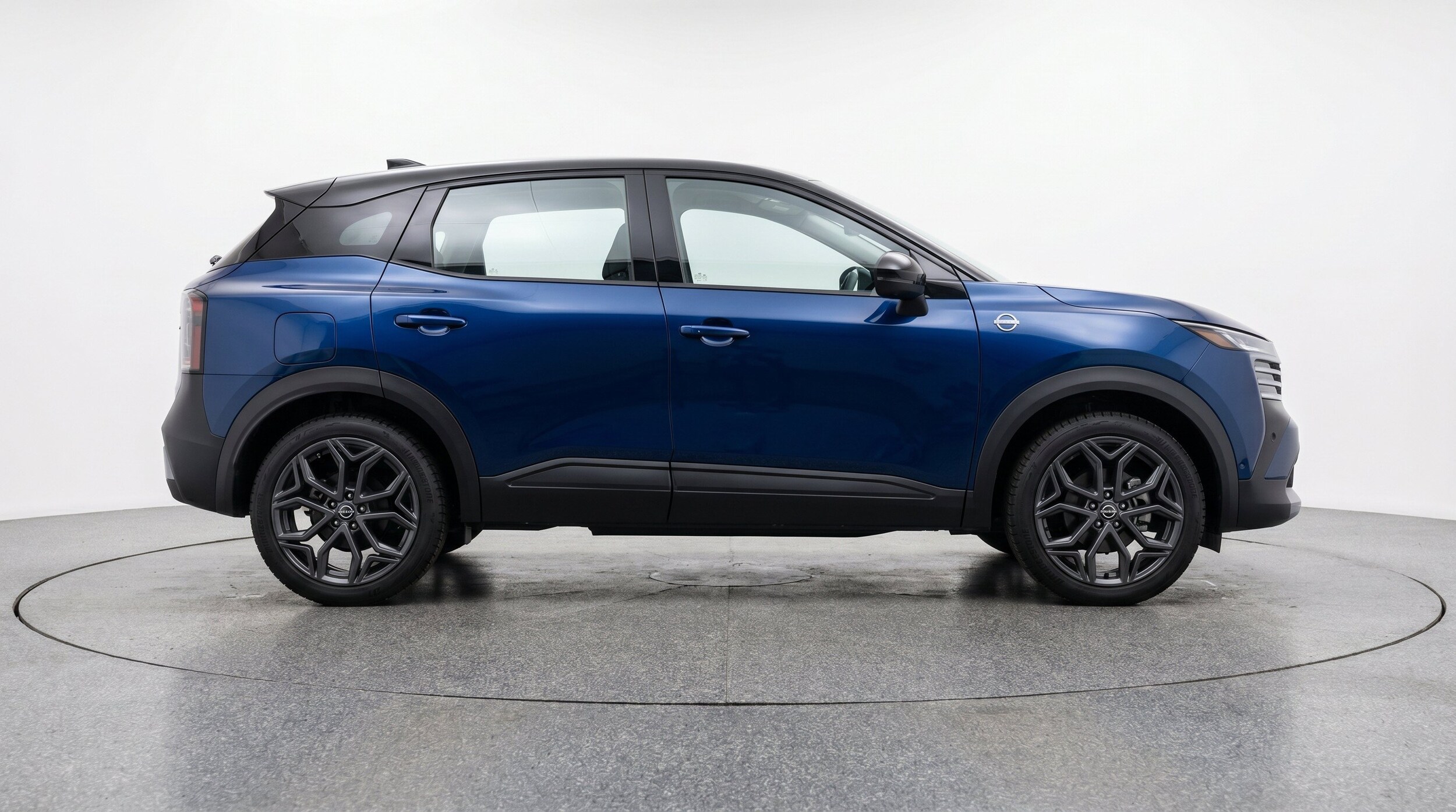 Thumbnail: 2026 Nissan Kicks - 11