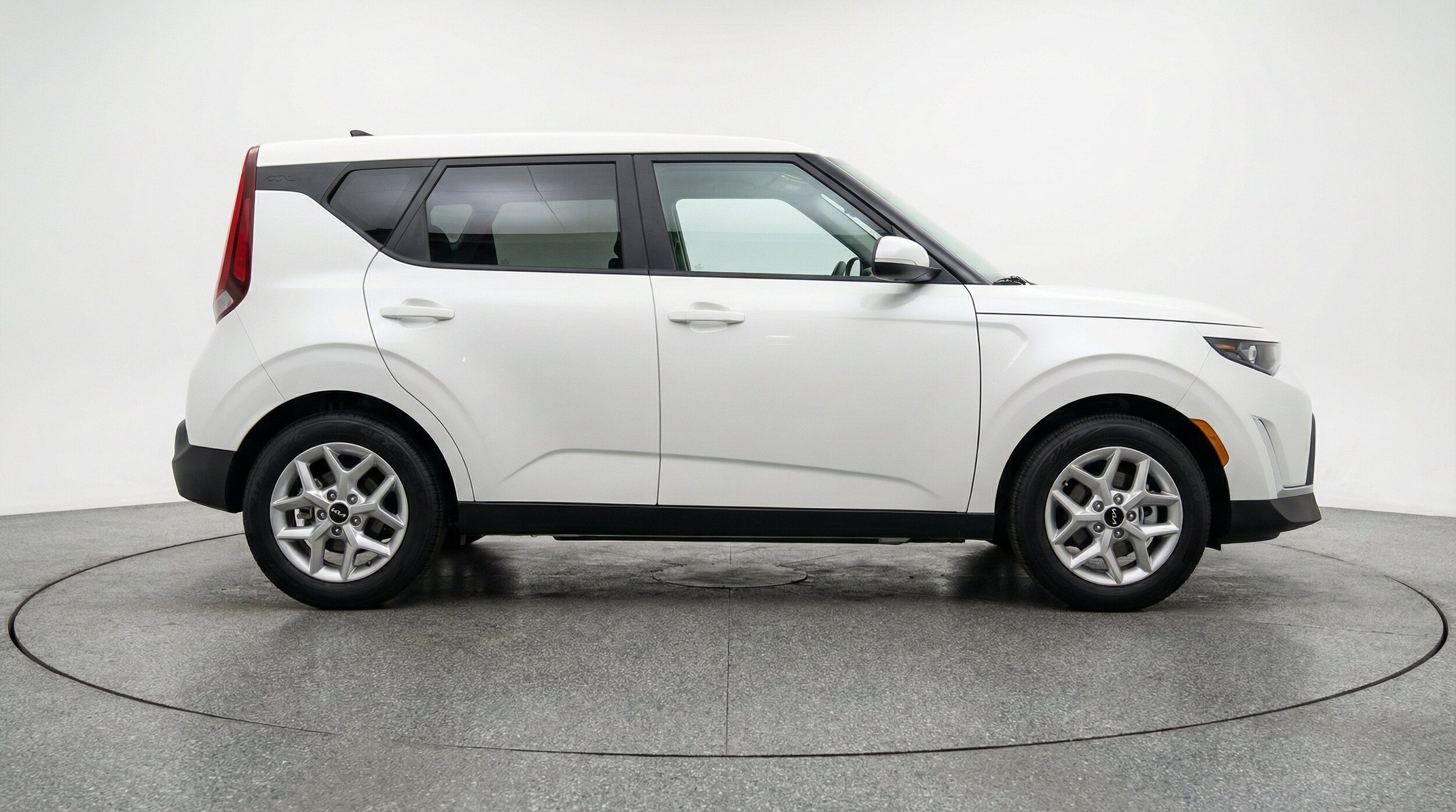 Thumbnail: 2025 Kia Soul - 11