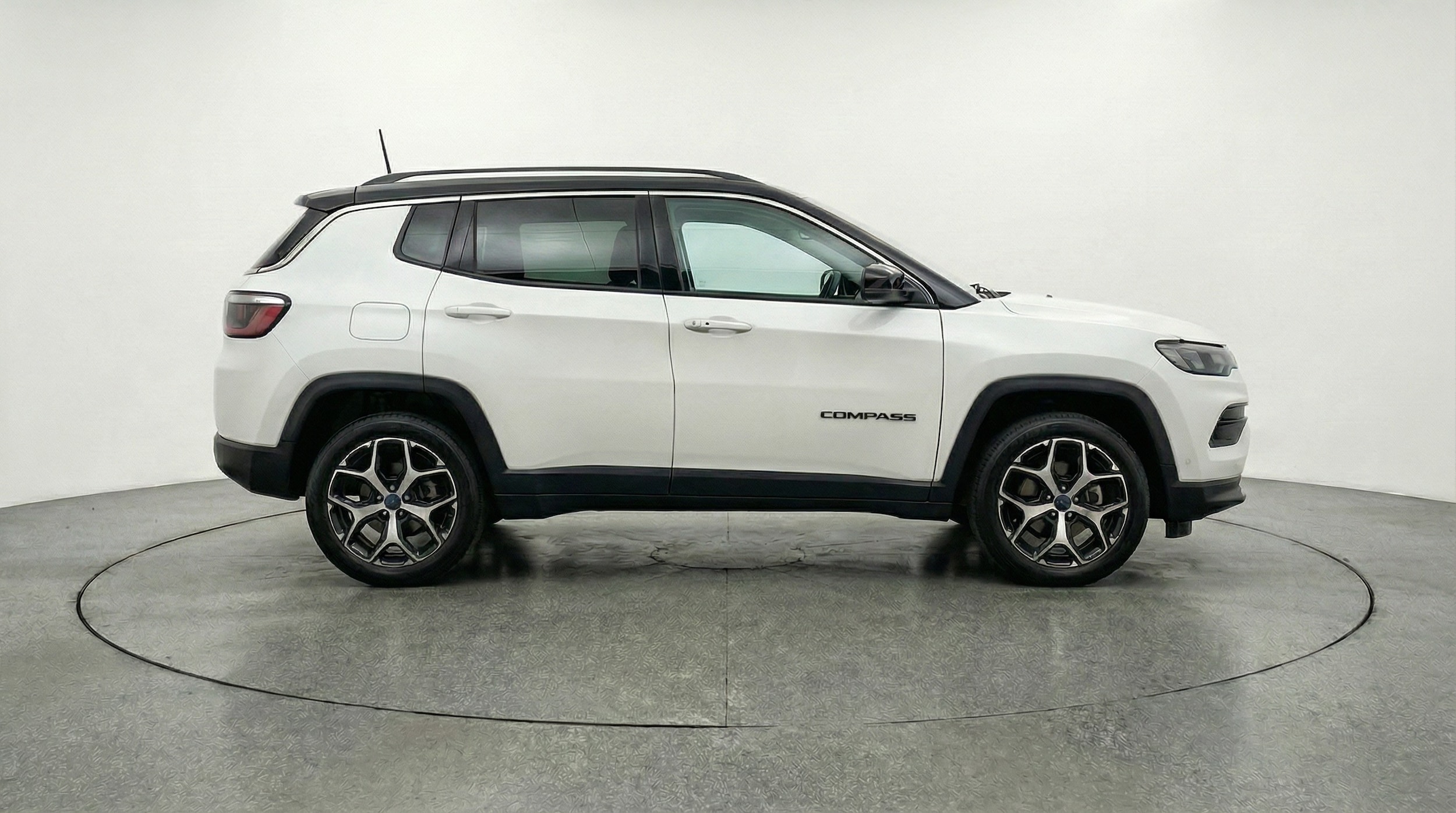 Thumbnail: 2025 Jeep Compass - 8