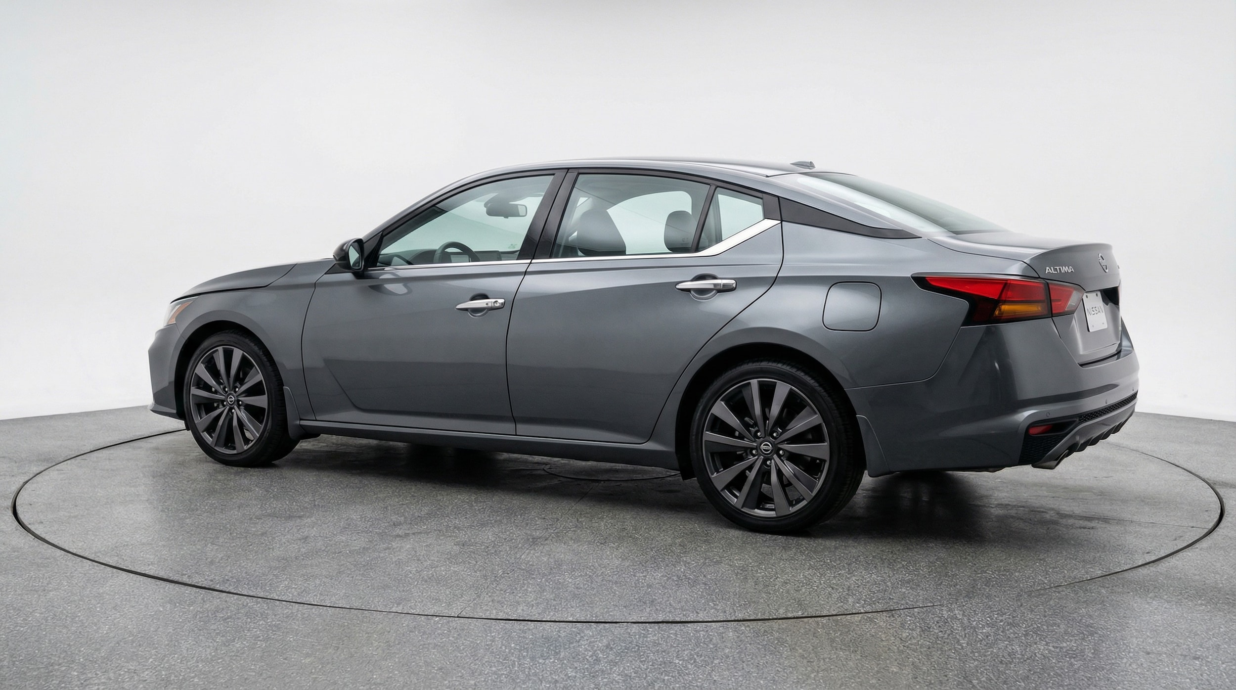 Thumbnail: 2025 Nissan Altima - 5