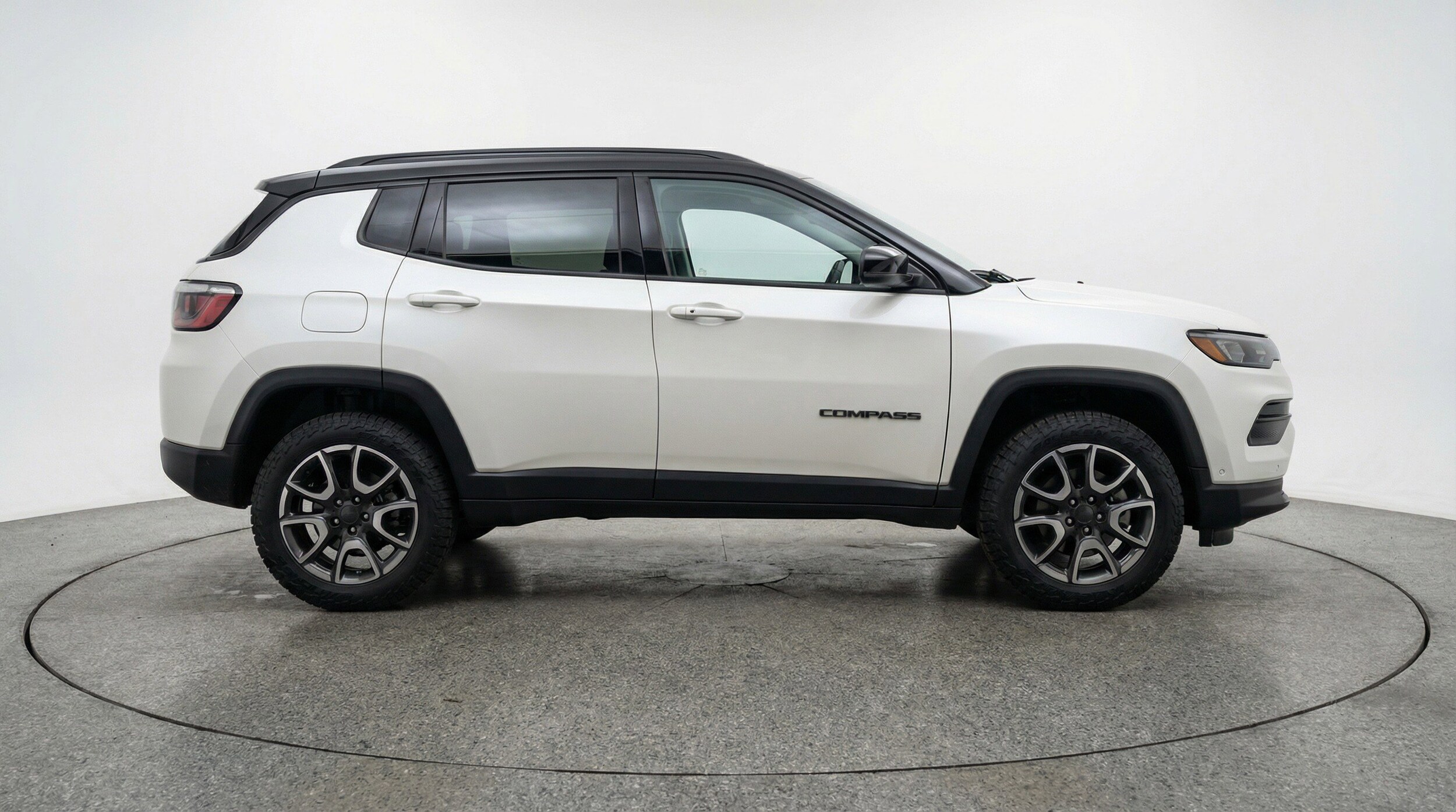 Thumbnail: 2025 Jeep Compass - 11