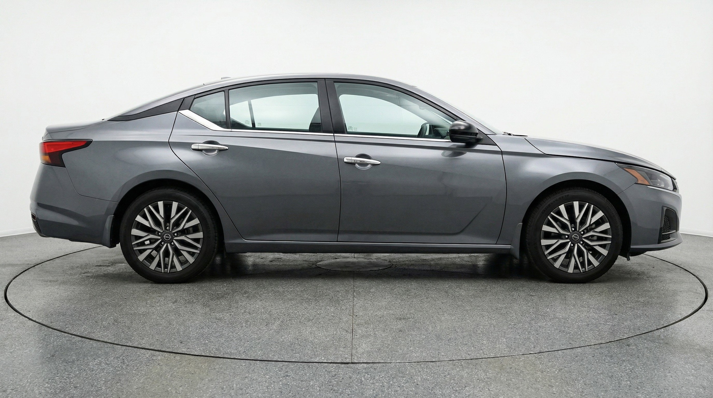 Thumbnail: 2025 Nissan Altima - 11