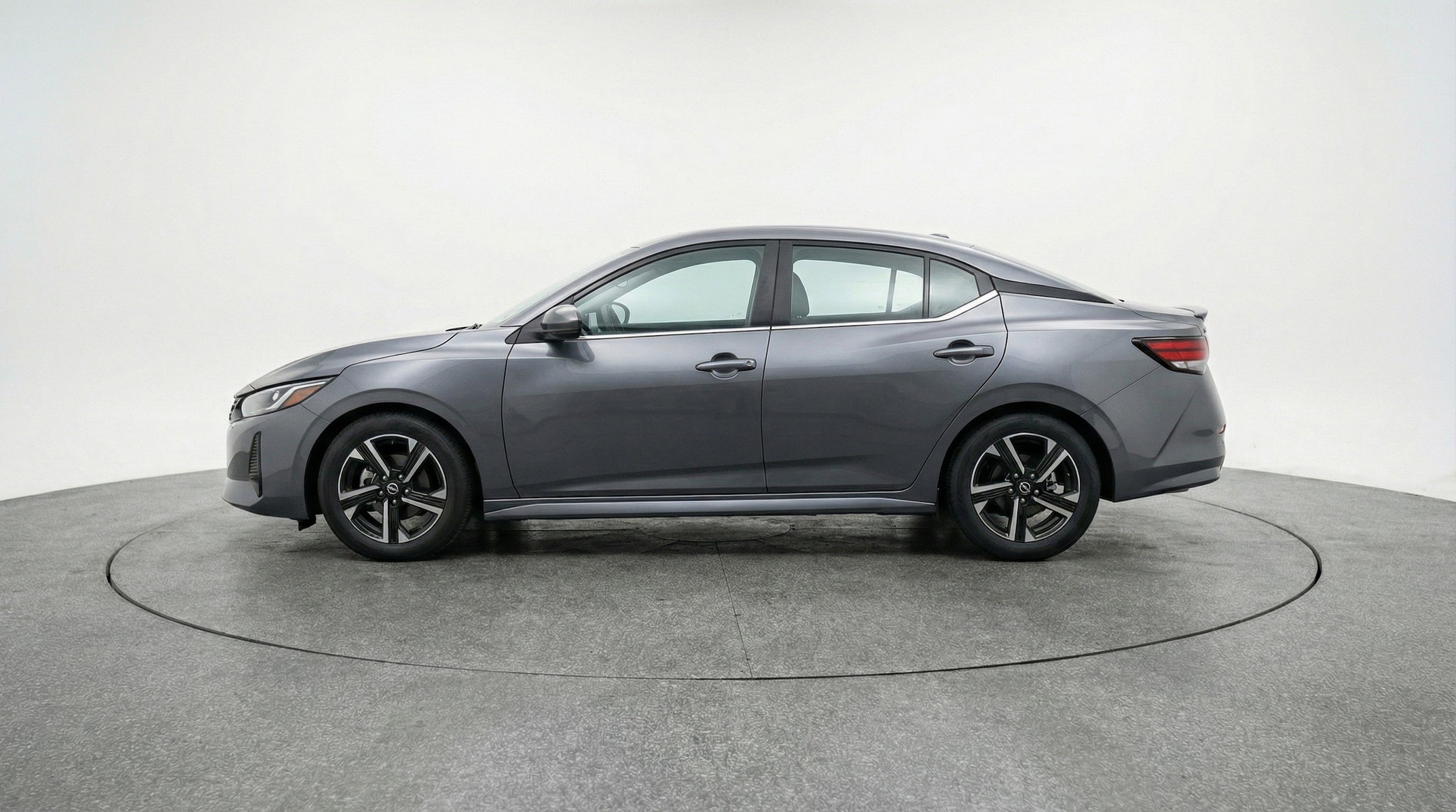 Thumbnail: 2025 Nissan Sentra - 5