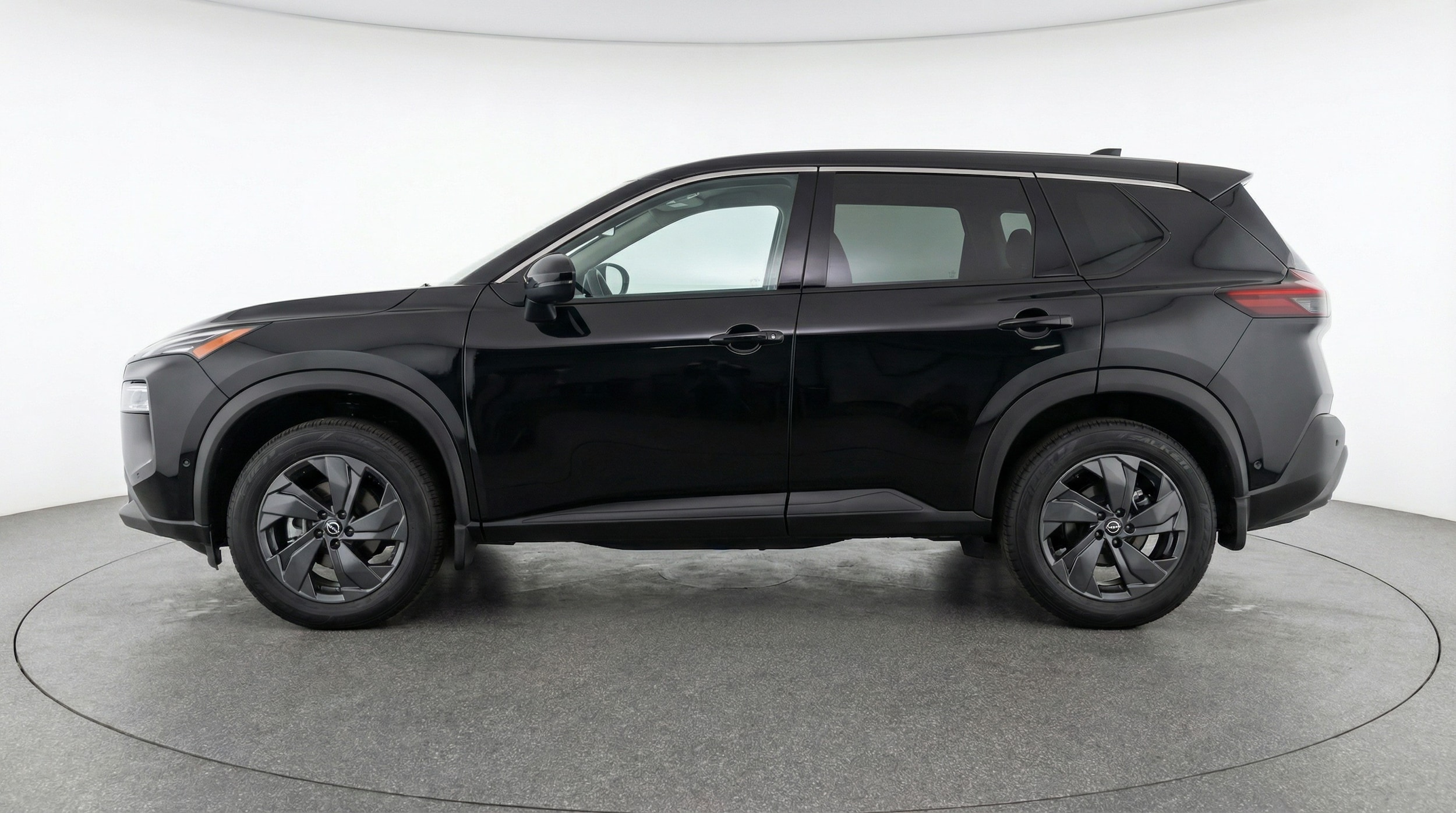 Thumbnail: 2025 Nissan Rogue - 4