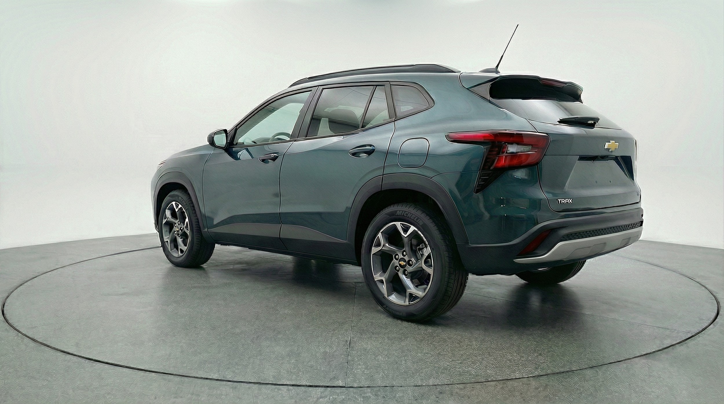 Thumbnail: 2025 Chevrolet Trax - 5