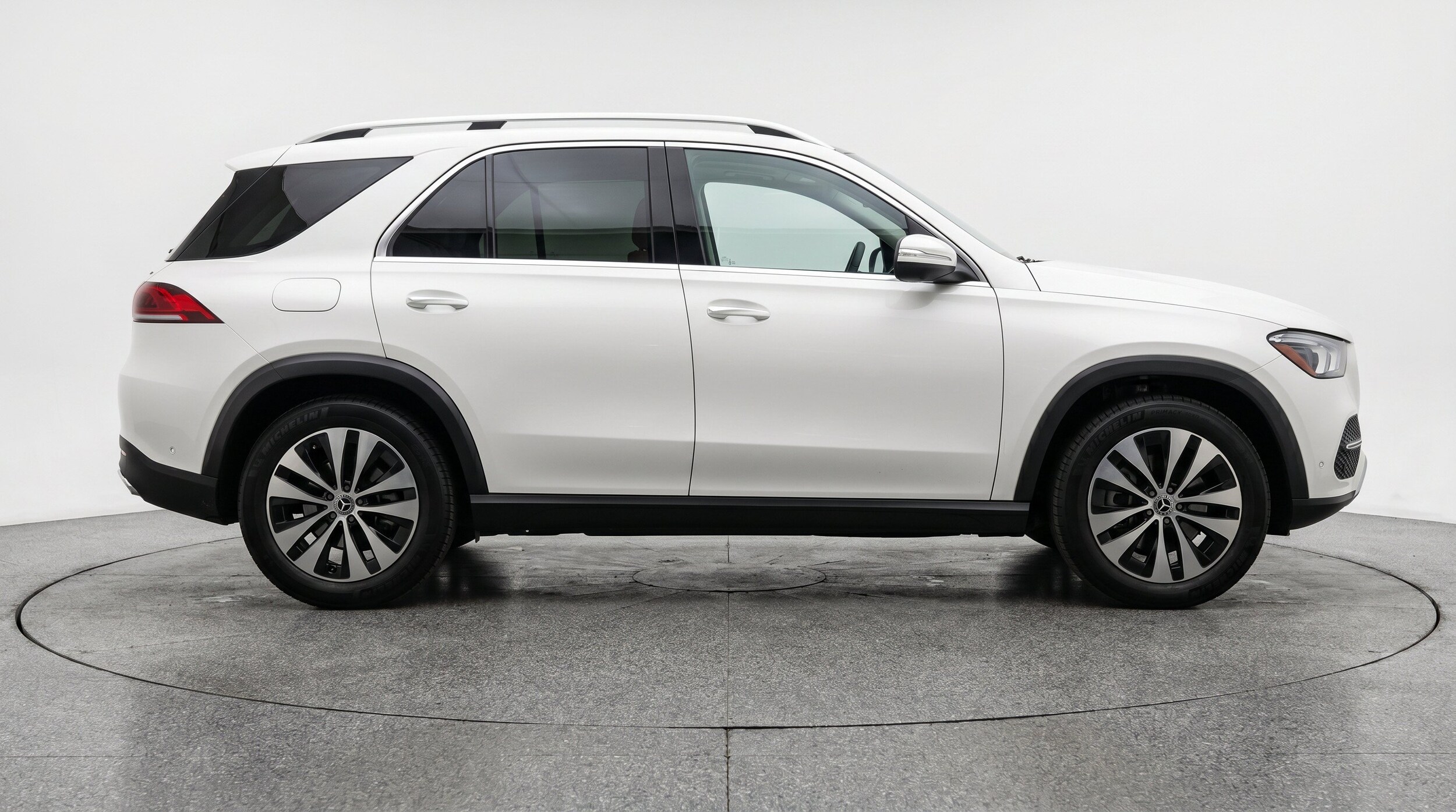 Thumbnail: 2026 Mercedes-Benz GLE - 11