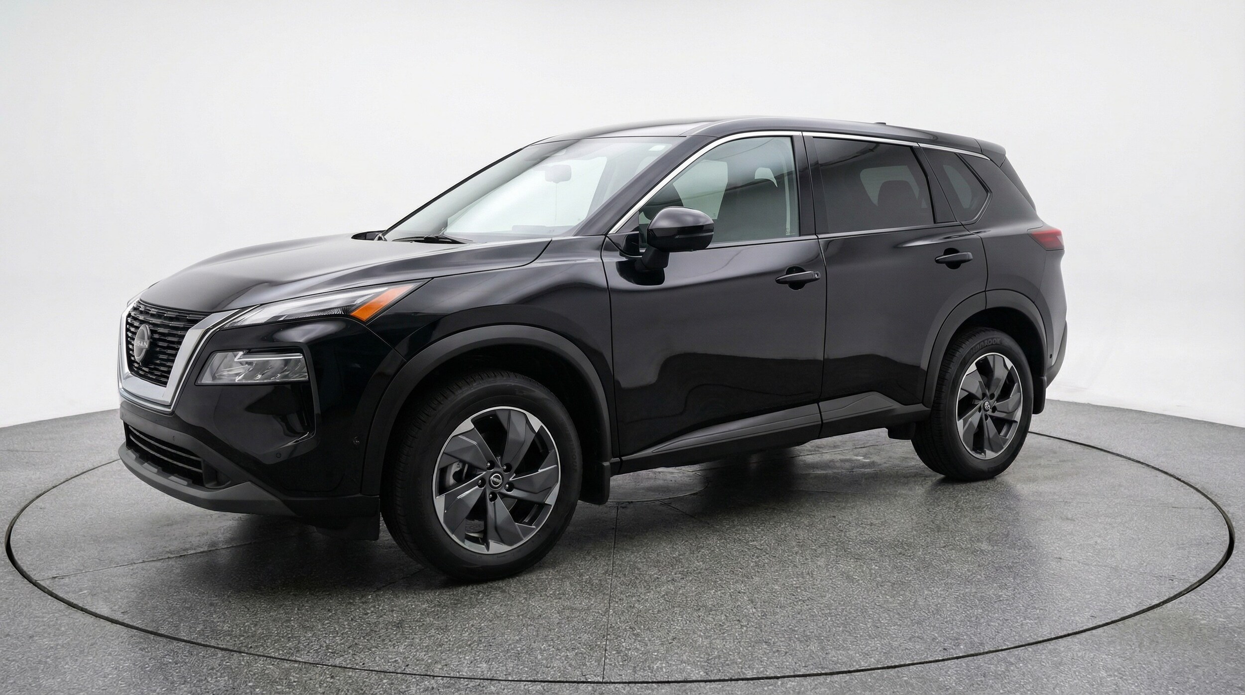 Thumbnail: 2025 Nissan Rogue - 3