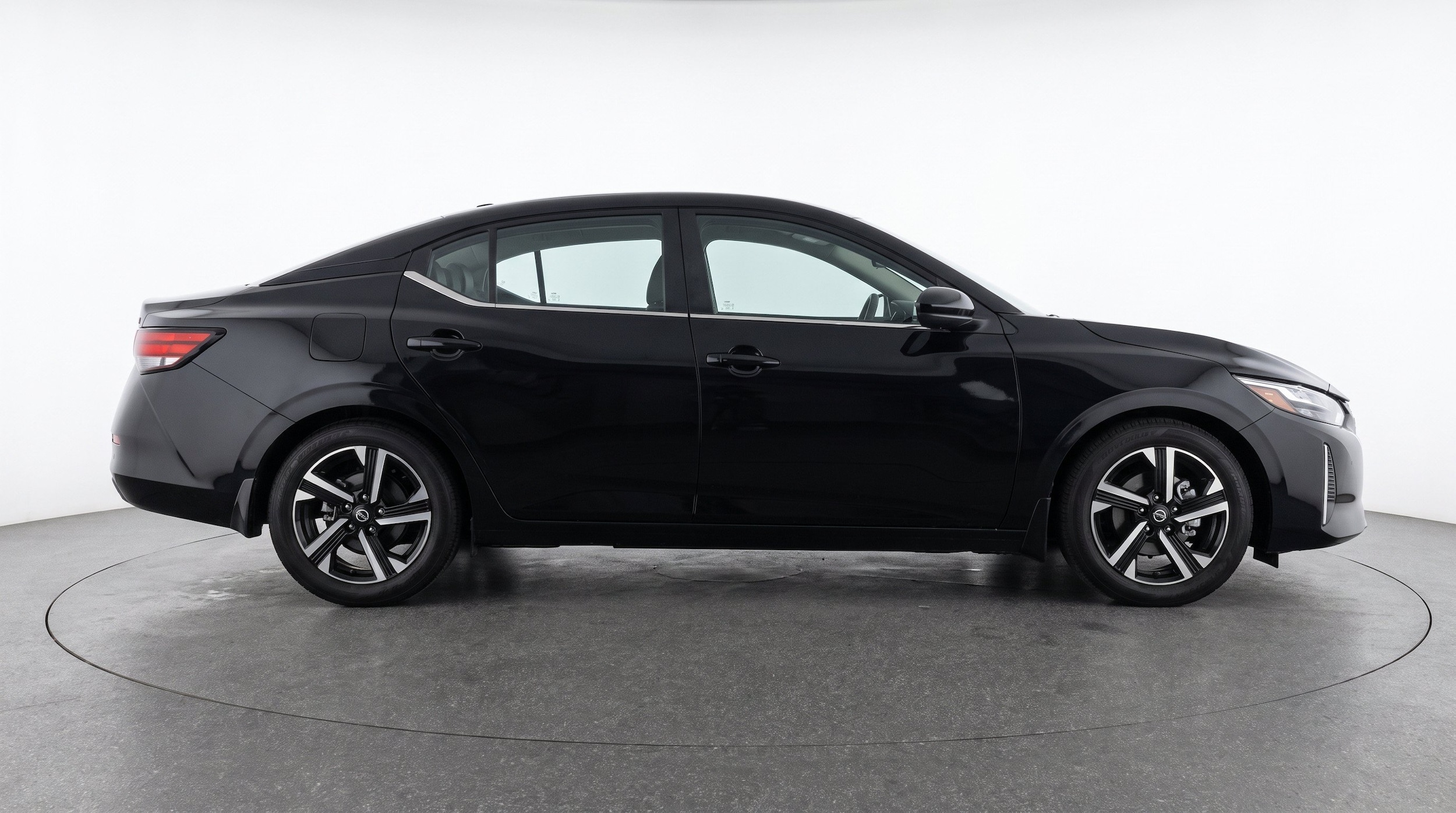 Thumbnail: 2025 Nissan Sentra - 11