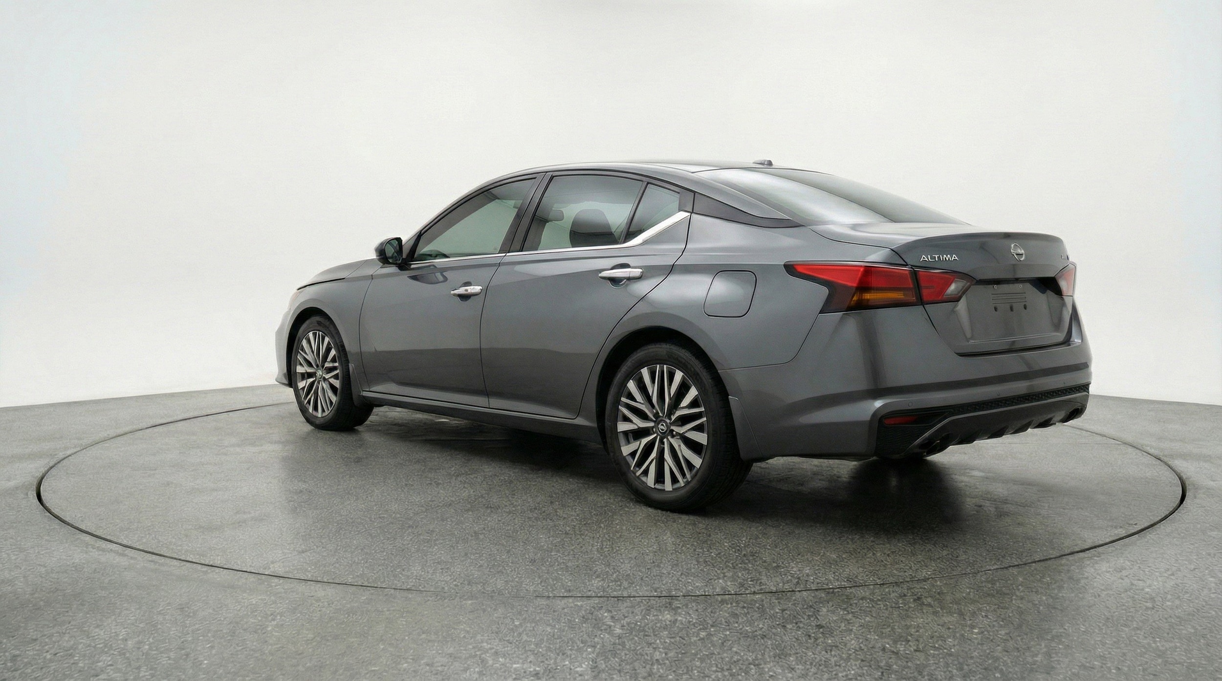 Thumbnail: 2025 Nissan Altima - 6