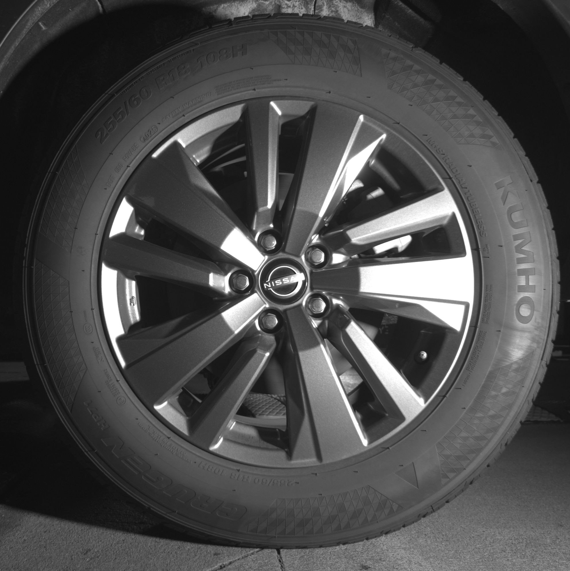 Thumbnail: 2025 Nissan Pathfinder - 14