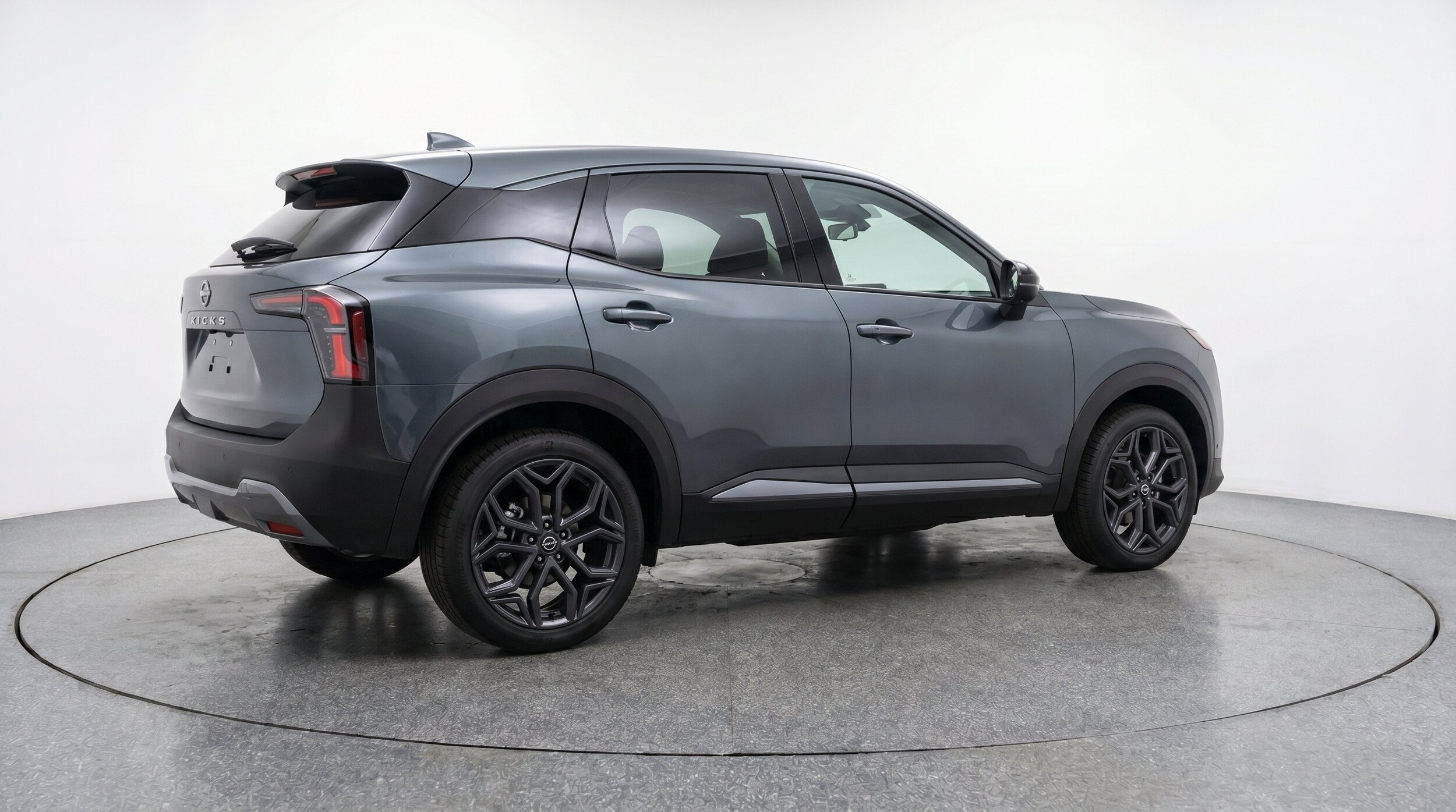 Thumbnail: 2026 Nissan Kicks - 9