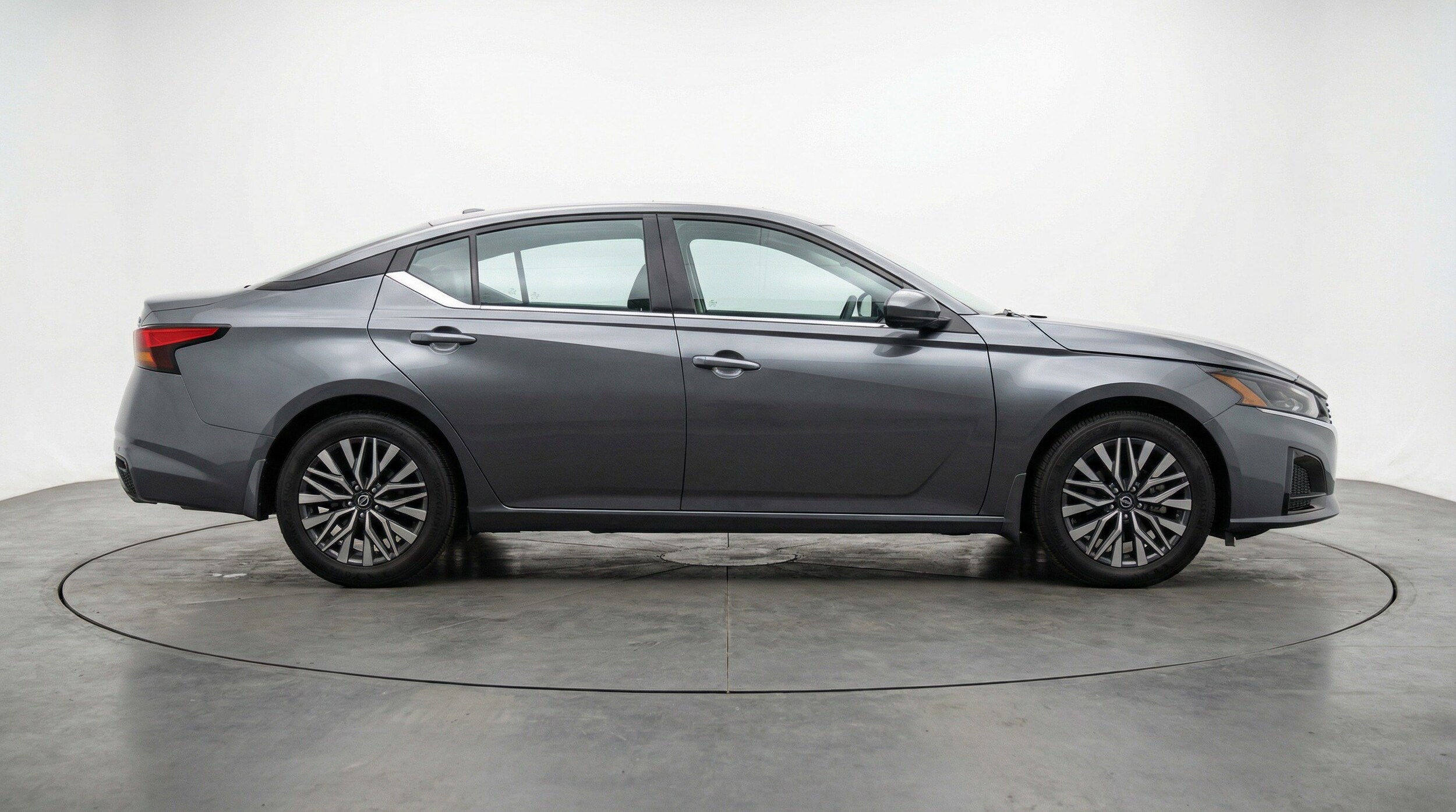 Thumbnail: 2025 Nissan Altima - 11