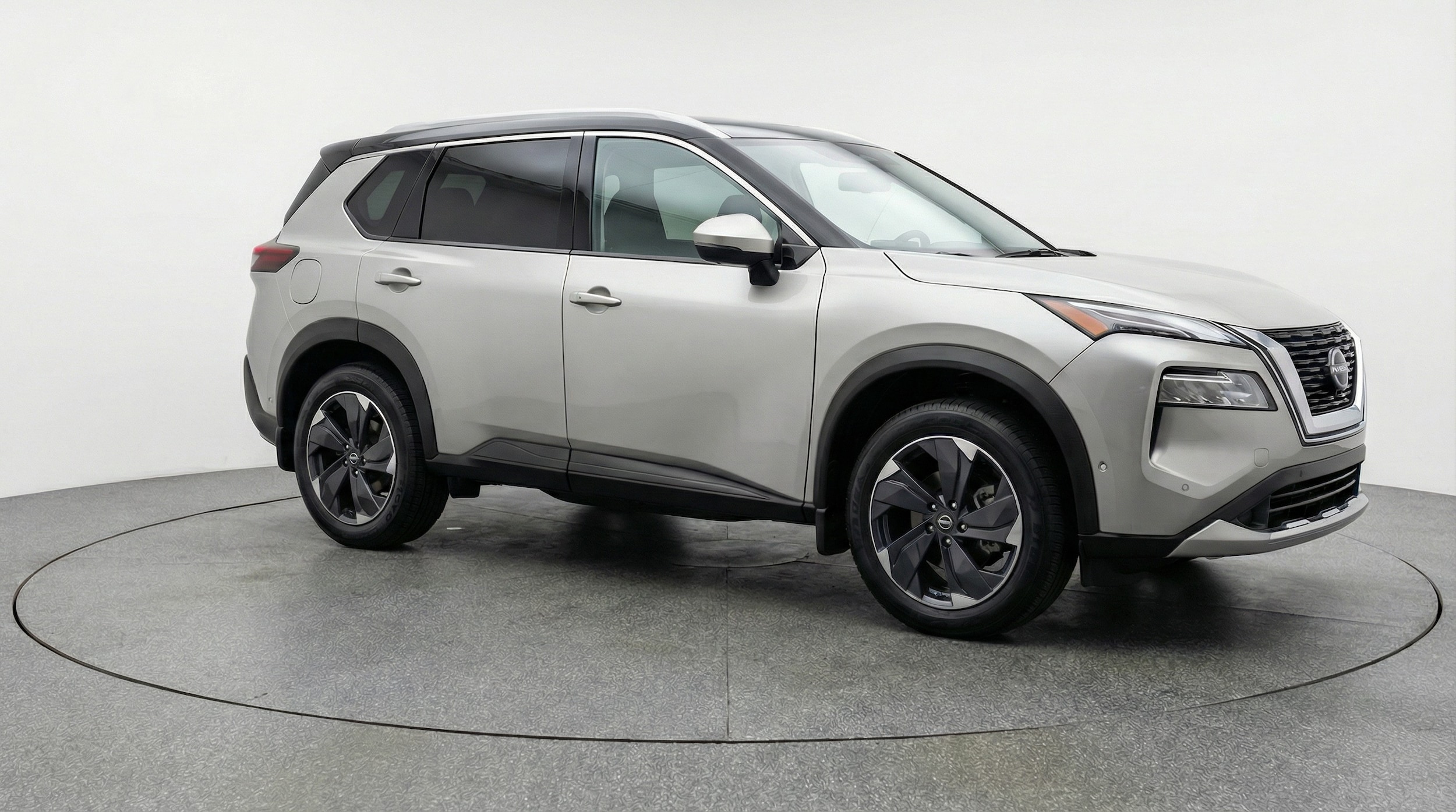 Thumbnail: 2025 Nissan Rogue - 1