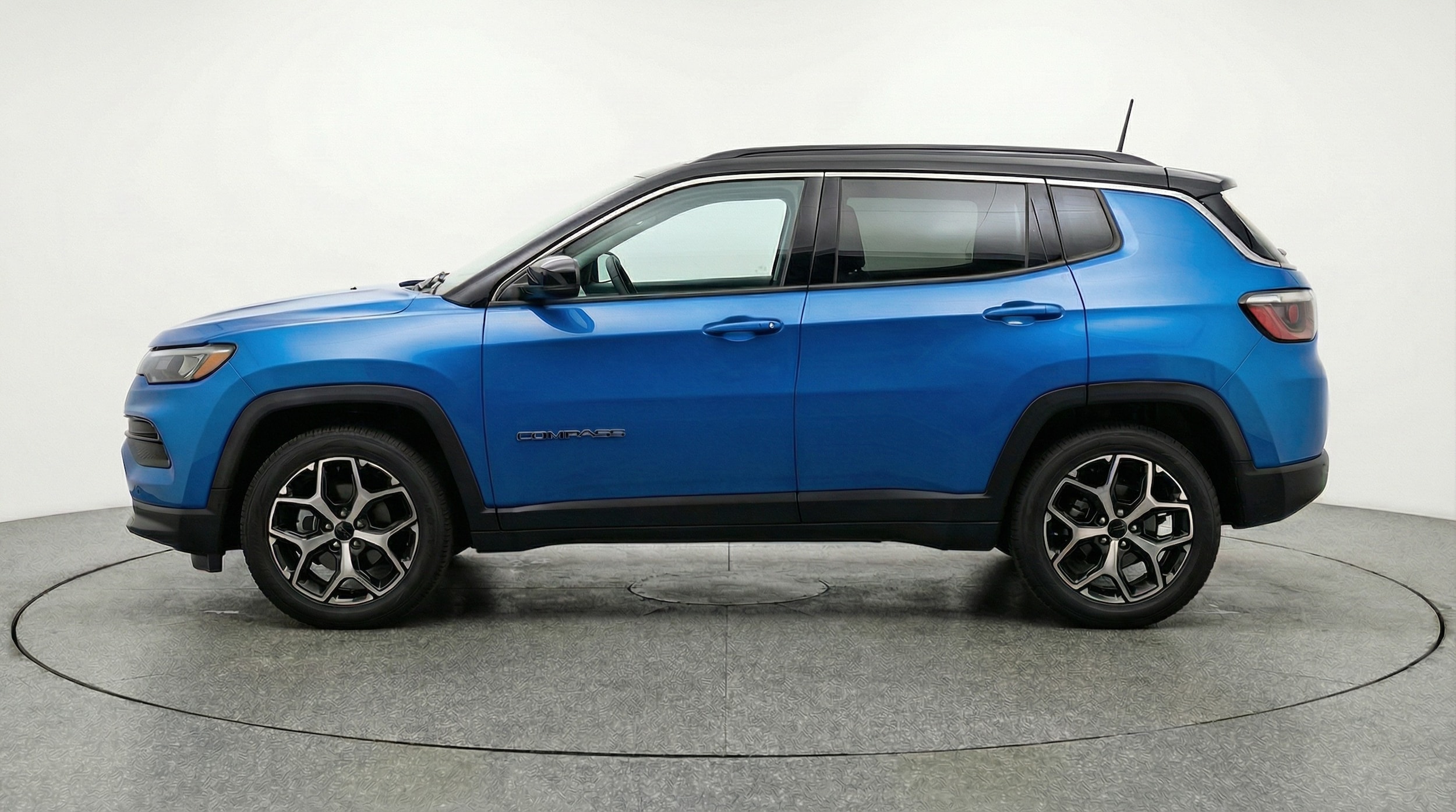 Thumbnail: 2025 Jeep Compass - 4