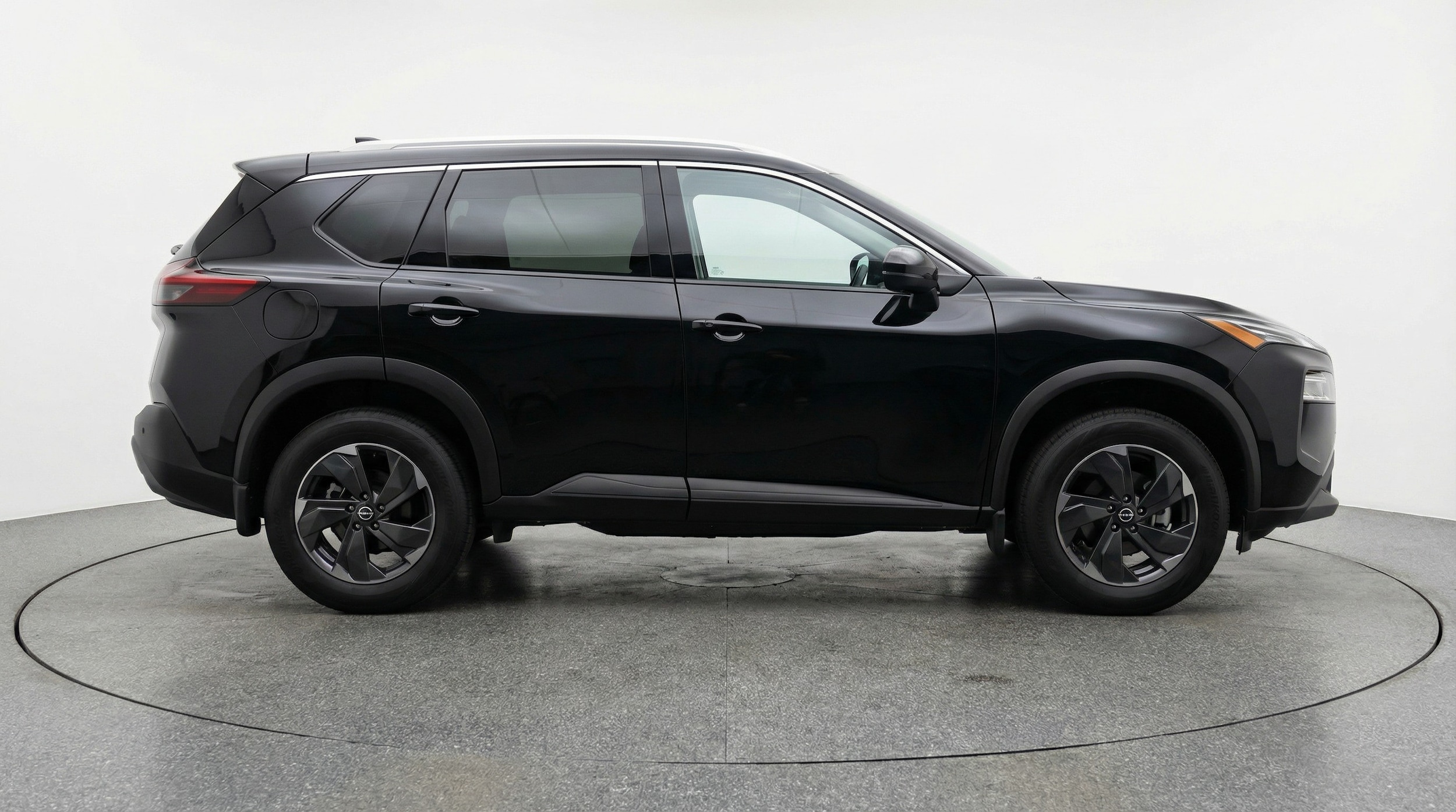 Thumbnail: 2025 Nissan Rogue - 8