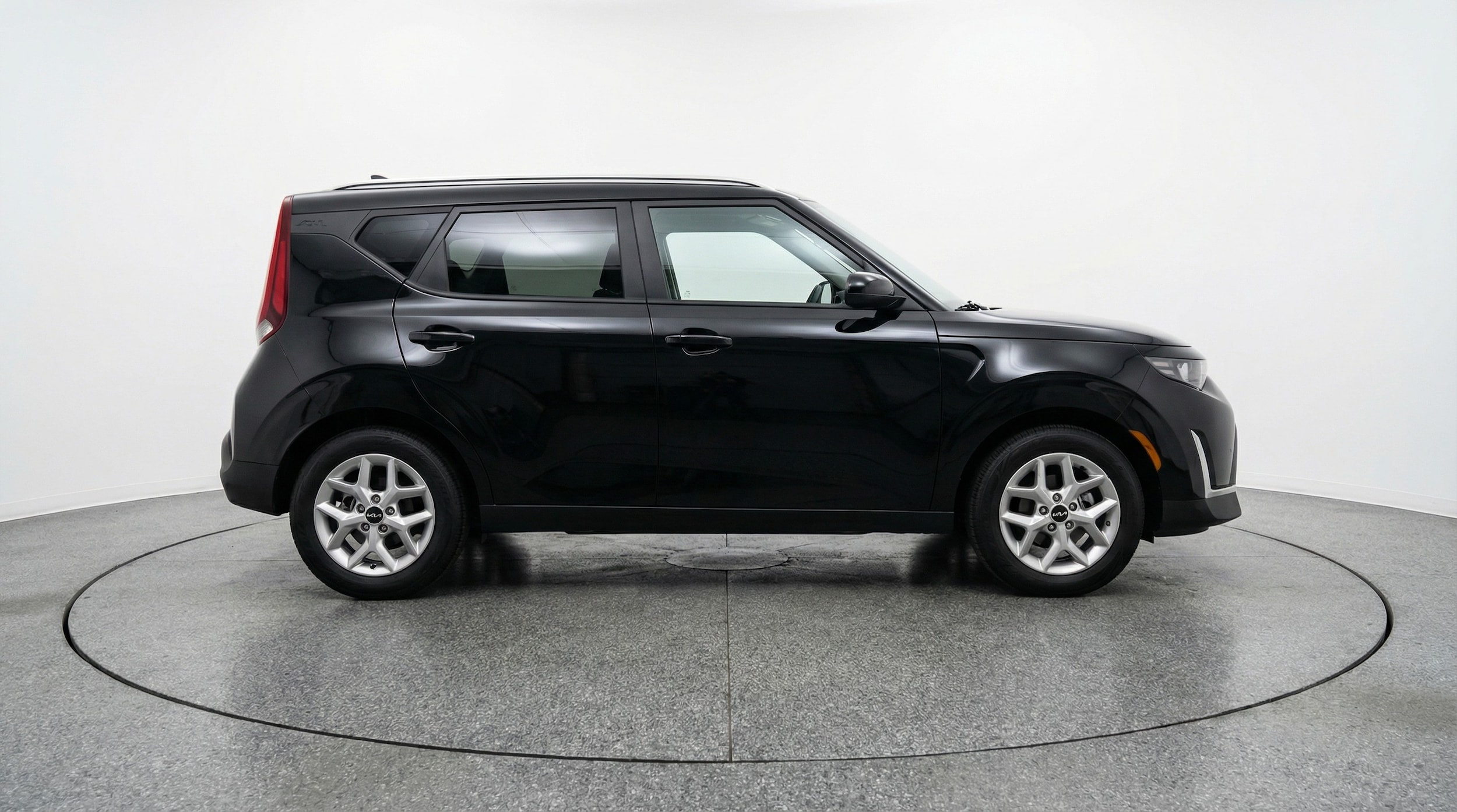 Thumbnail: 2025 Kia Soul - 8