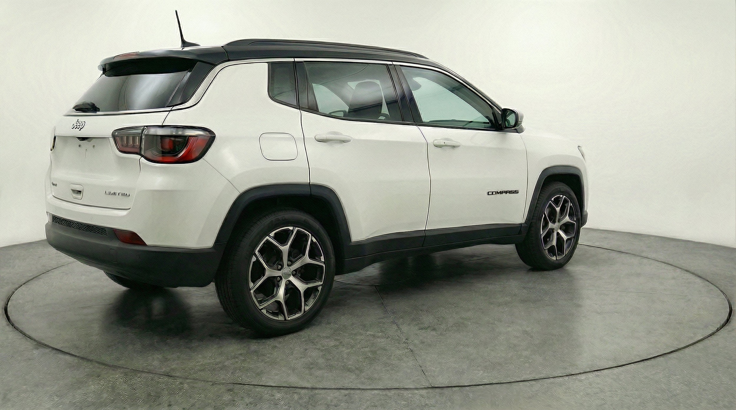 Thumbnail: 2025 Jeep Compass - 9