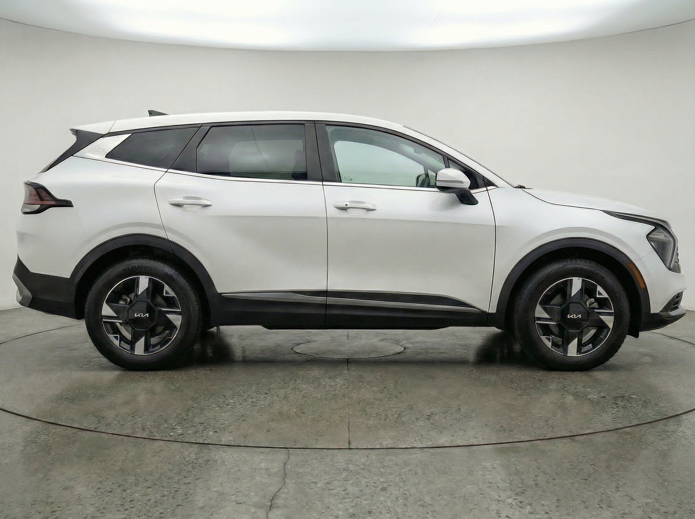 Thumbnail: 2026 Kia Sportage - 11