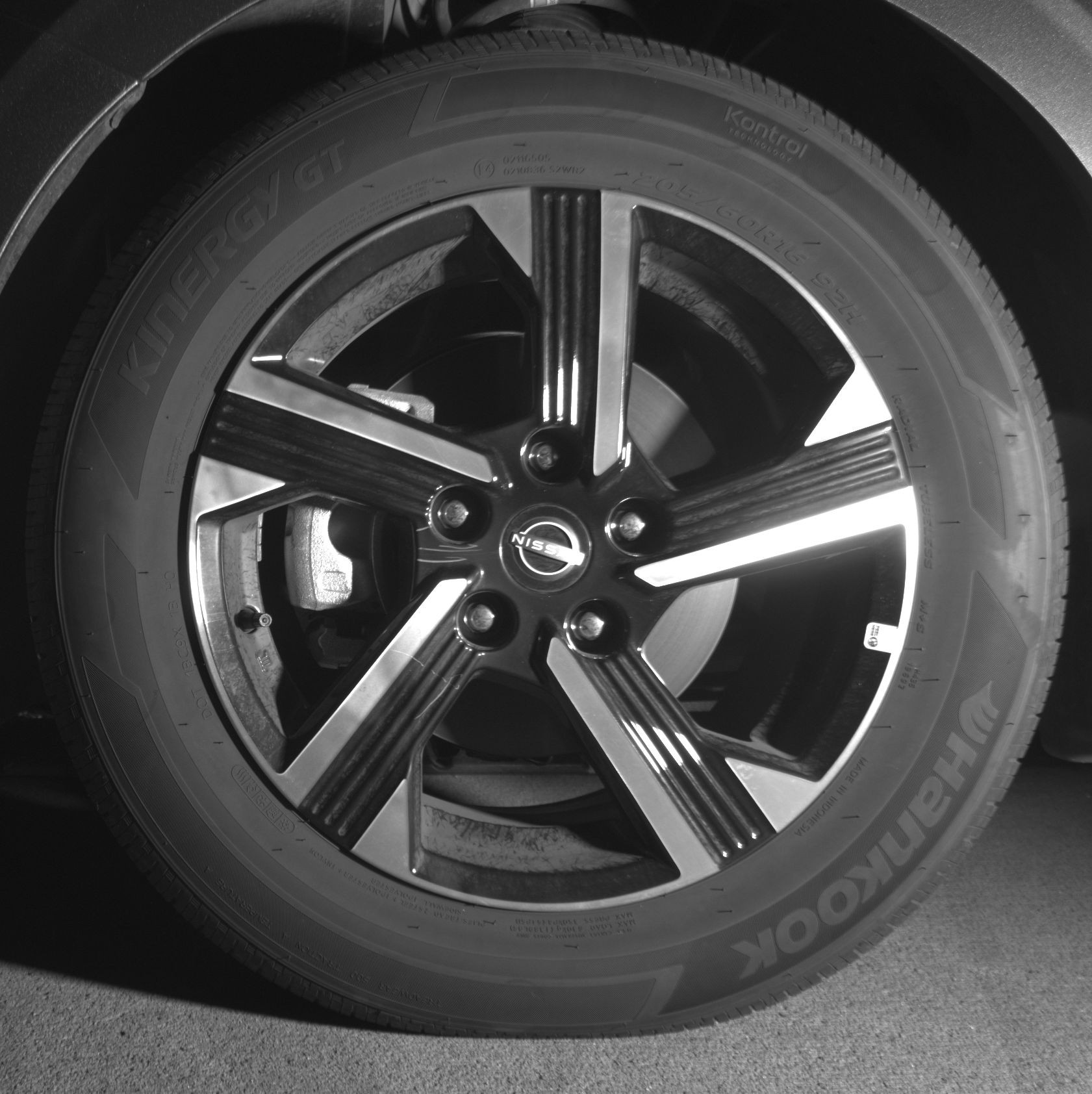 Thumbnail: 2025 Nissan Sentra - 9