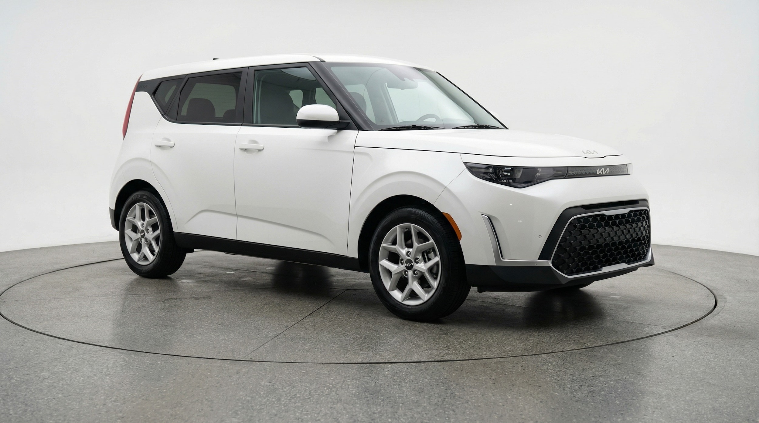 Thumbnail: 2025 Kia Soul - 1