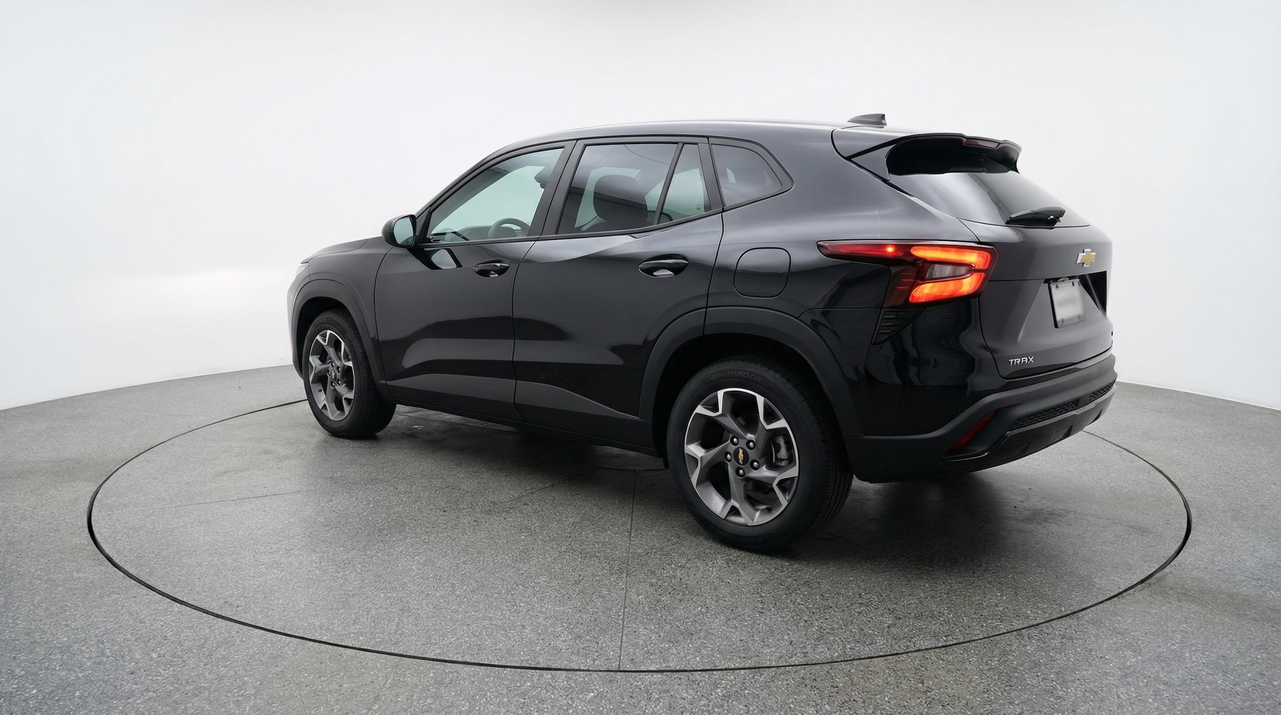 Thumbnail: 2025 Chevrolet Trax - 5