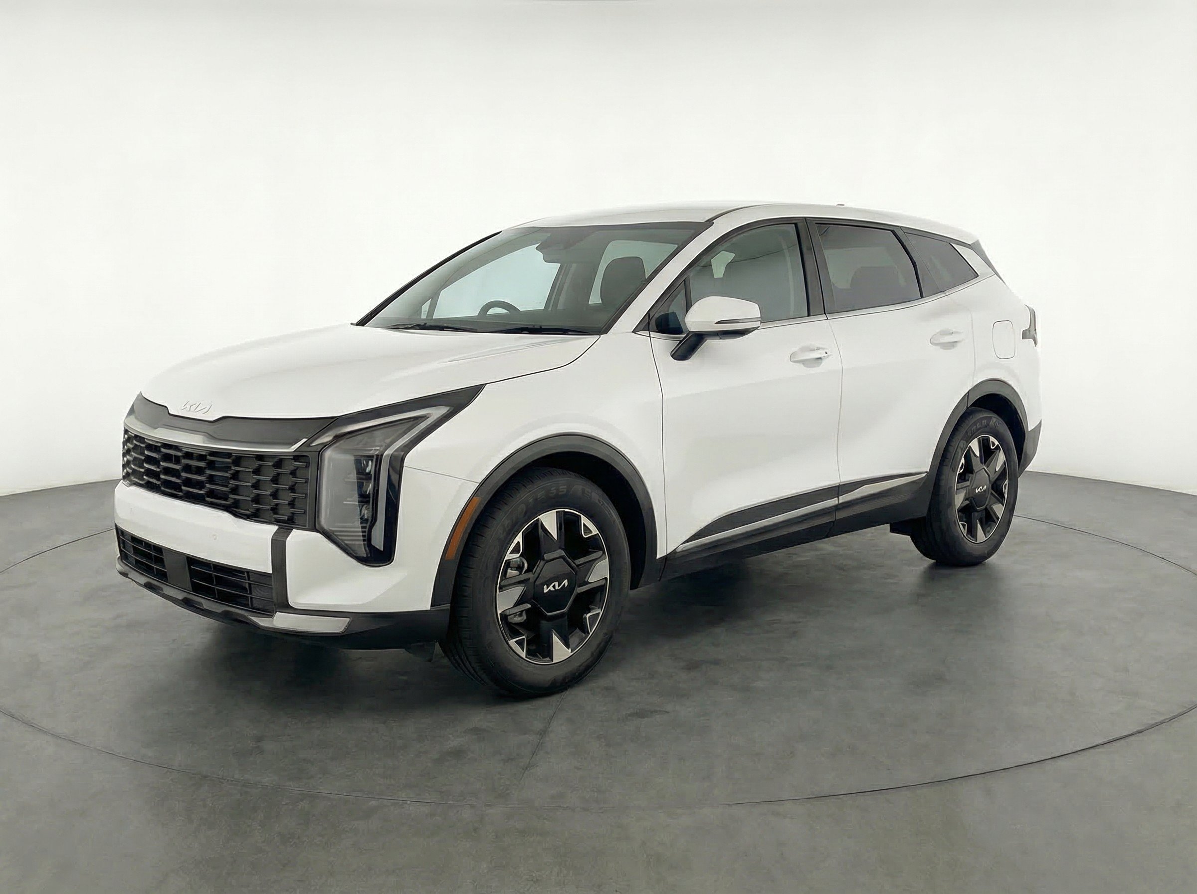 Thumbnail: 2026 Kia Sportage - 3