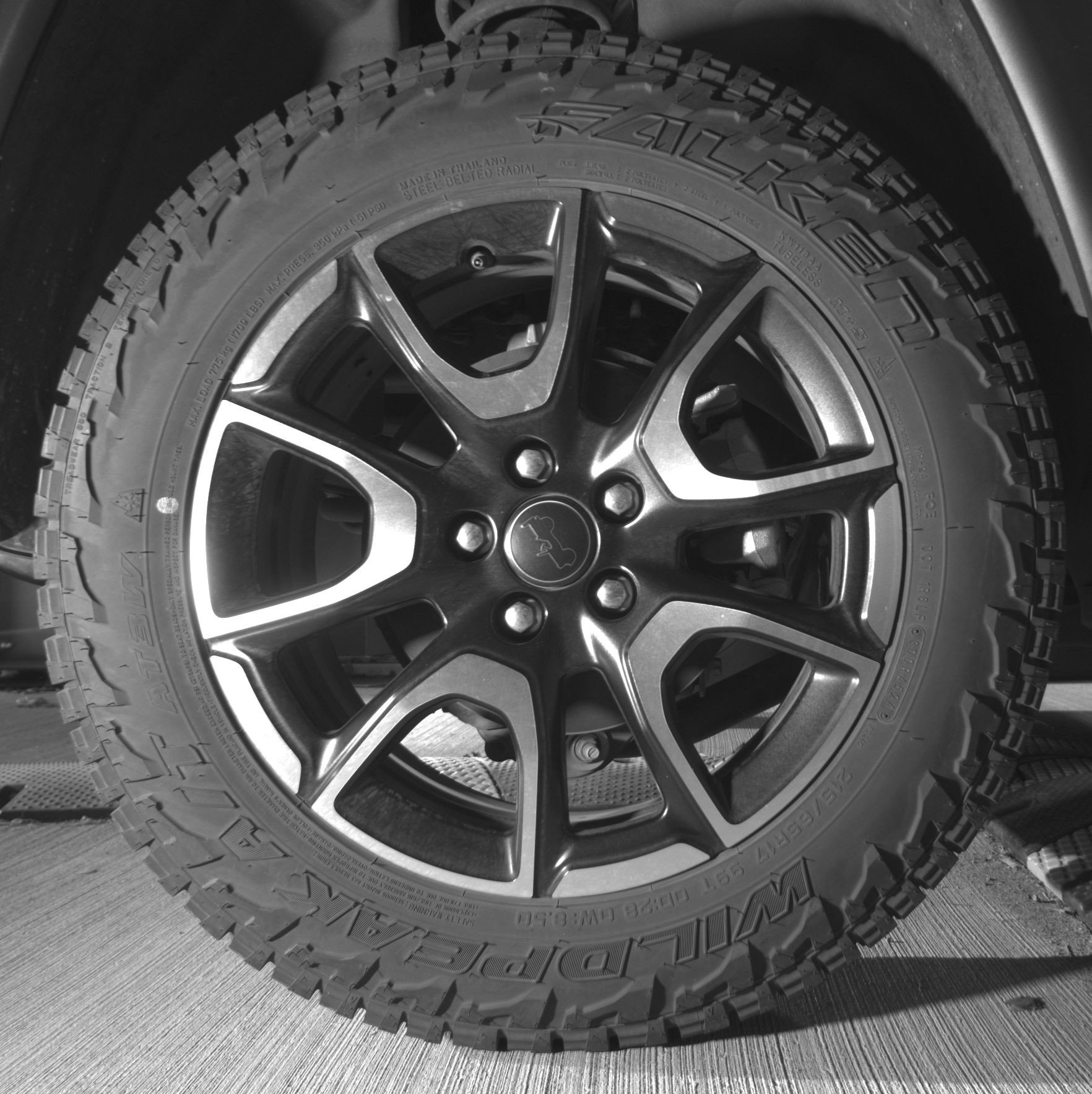 Thumbnail: 2025 Jeep Compass - 15