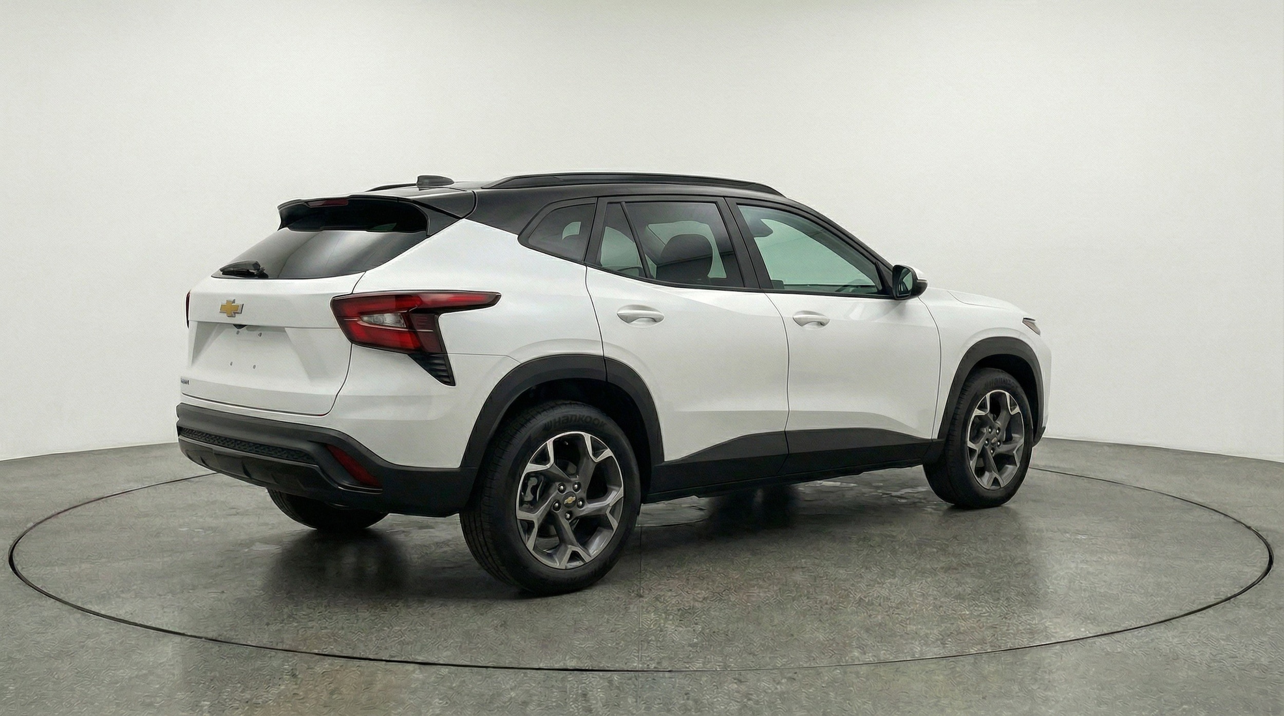 Thumbnail: 2025 Chevrolet Trax - 9