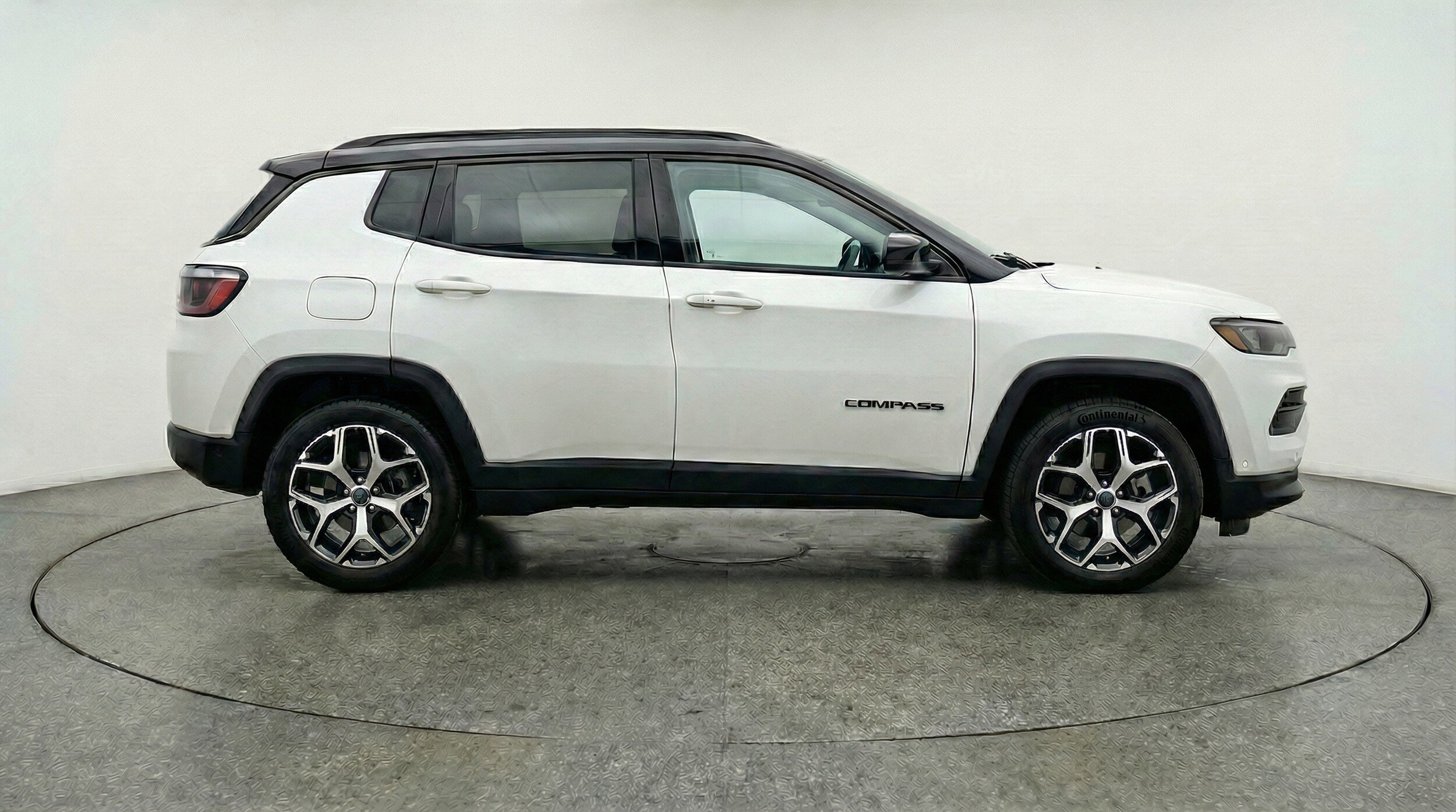 Thumbnail: 2025 Jeep Compass - 11