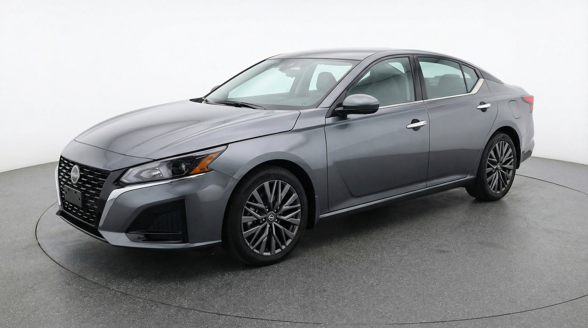 Thumbnail: 2025 Nissan Altima - 3