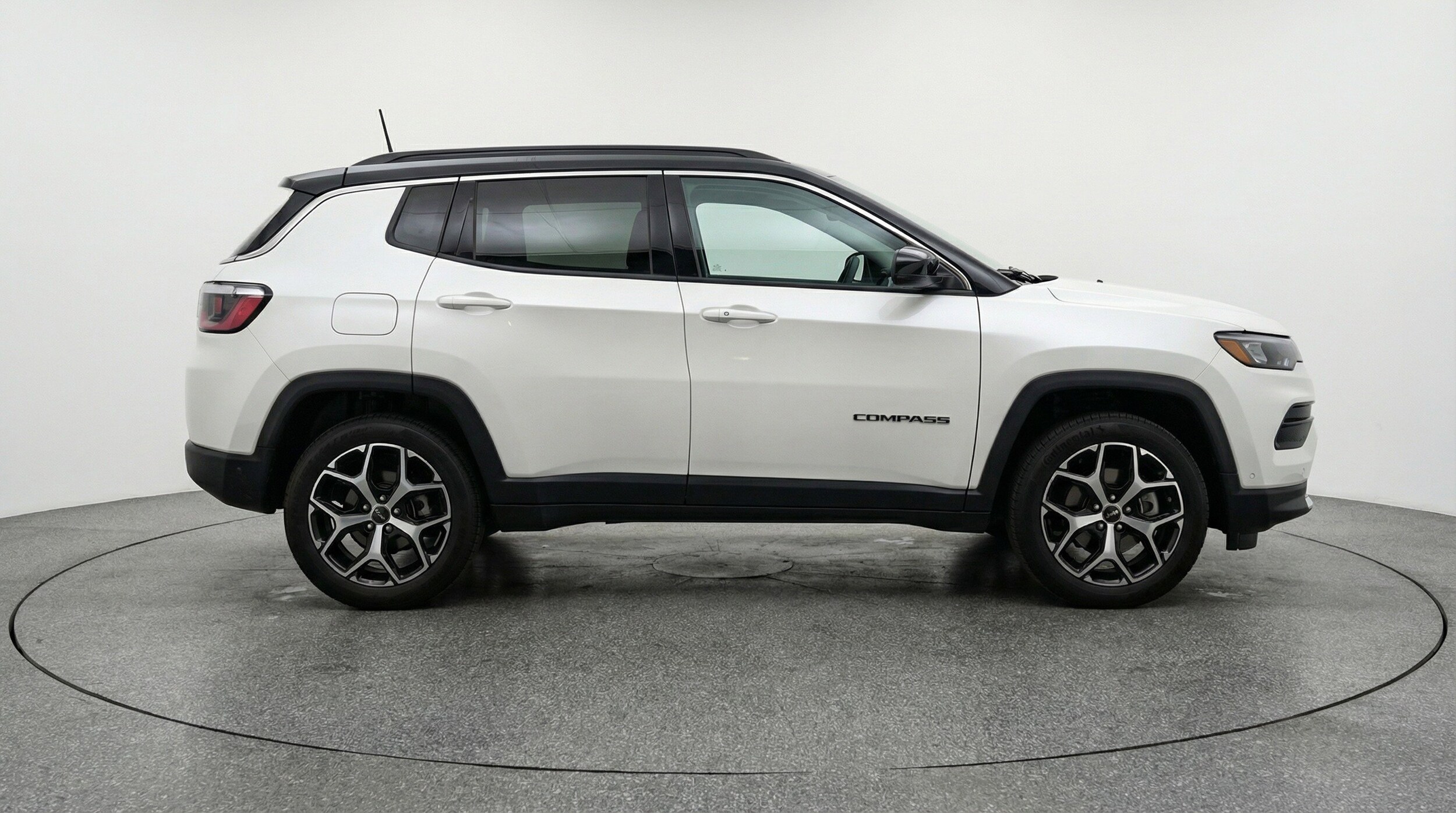 Thumbnail: 2025 Jeep Compass - 11