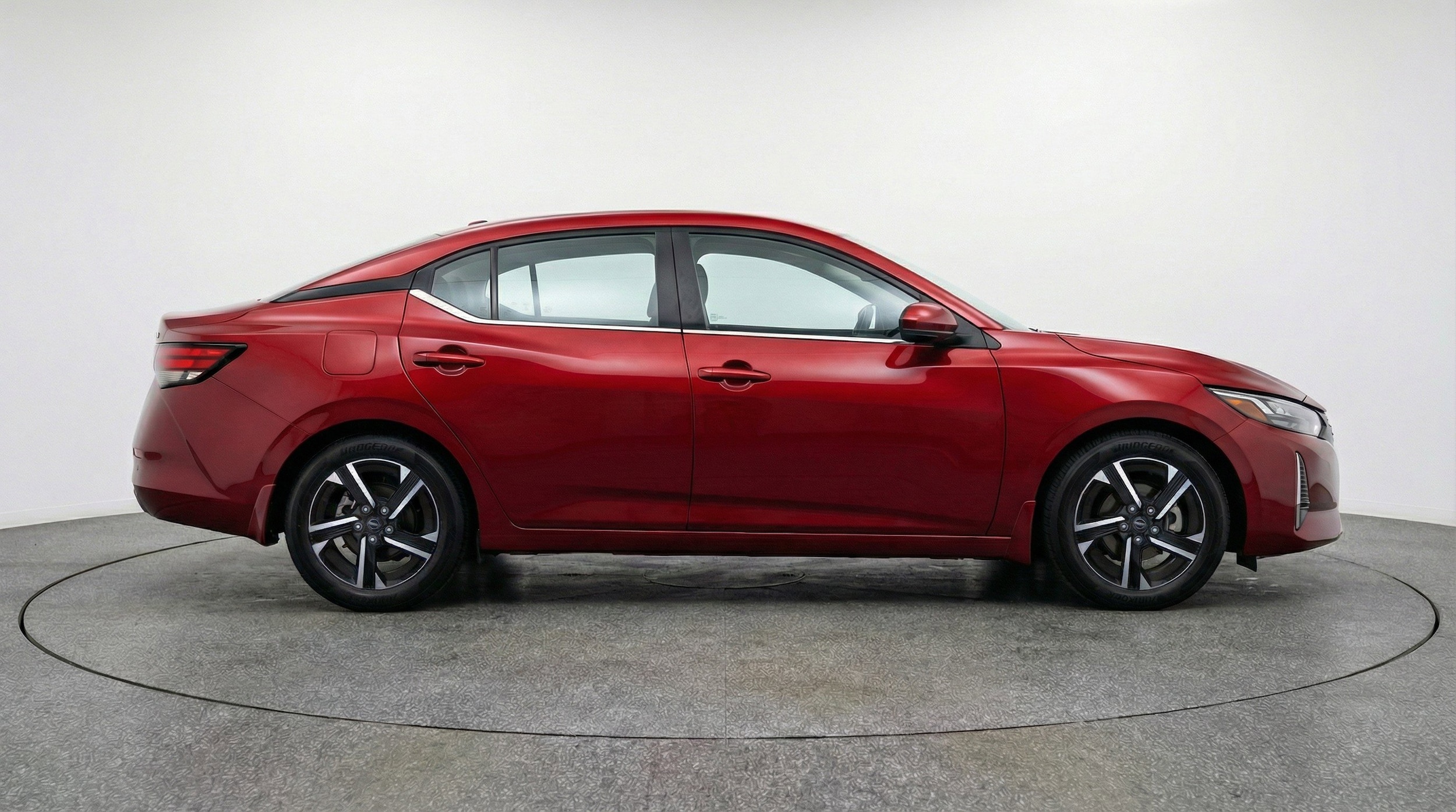 Thumbnail: 2025 Nissan Sentra - 11