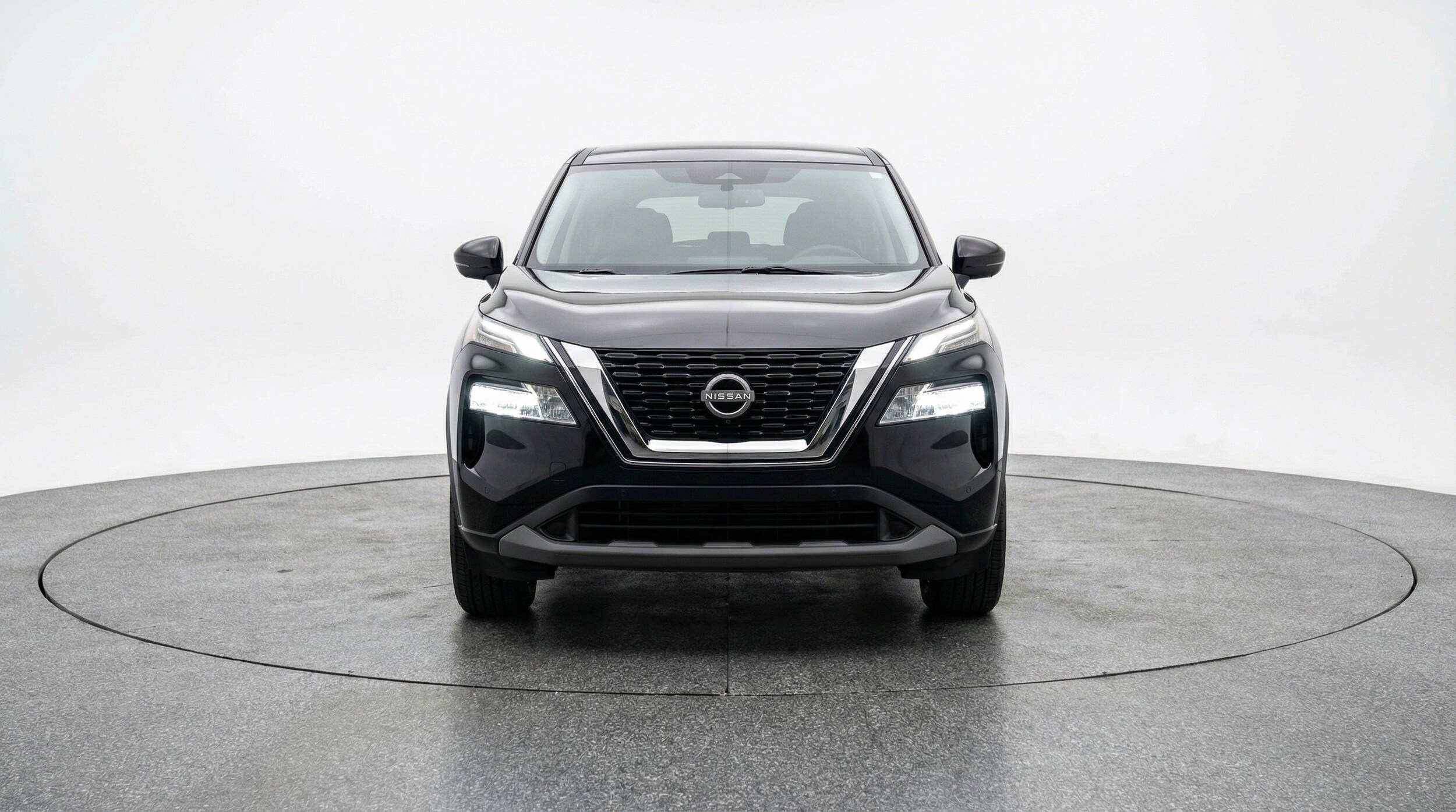 Thumbnail: 2025 Nissan Rogue - 2