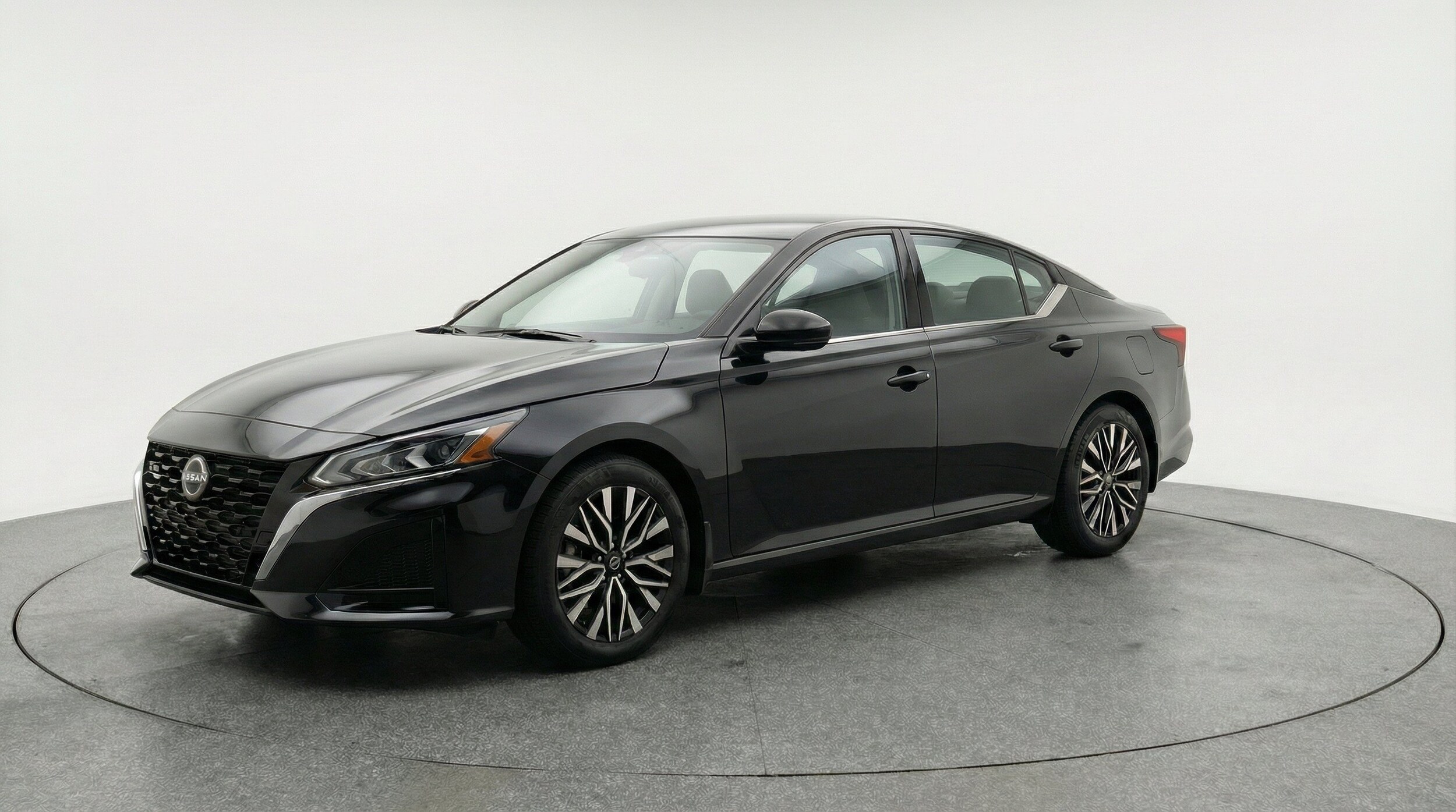 Thumbnail: 2026 Nissan Altima - 3