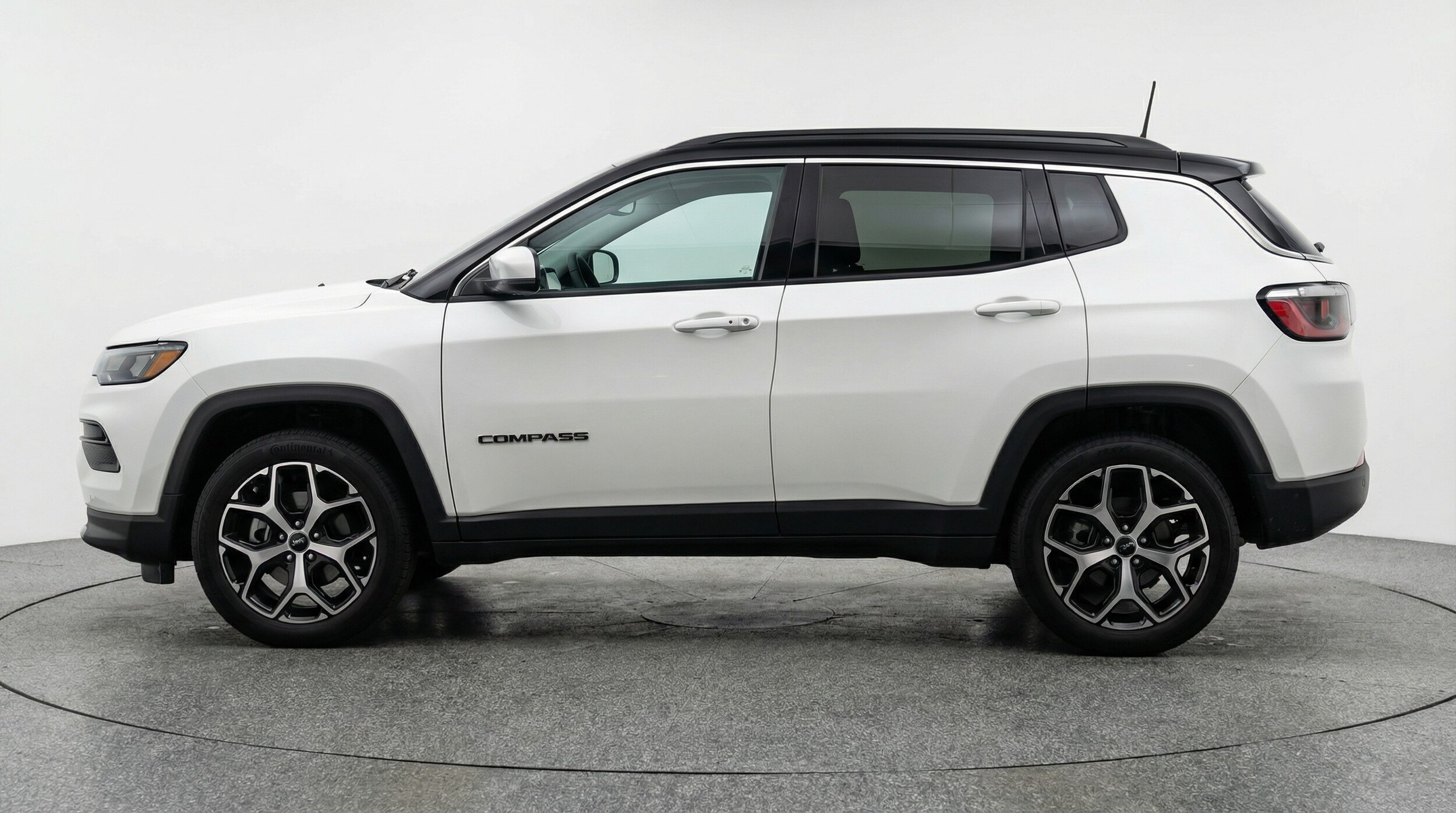 Thumbnail: 2025 Jeep Compass - 4