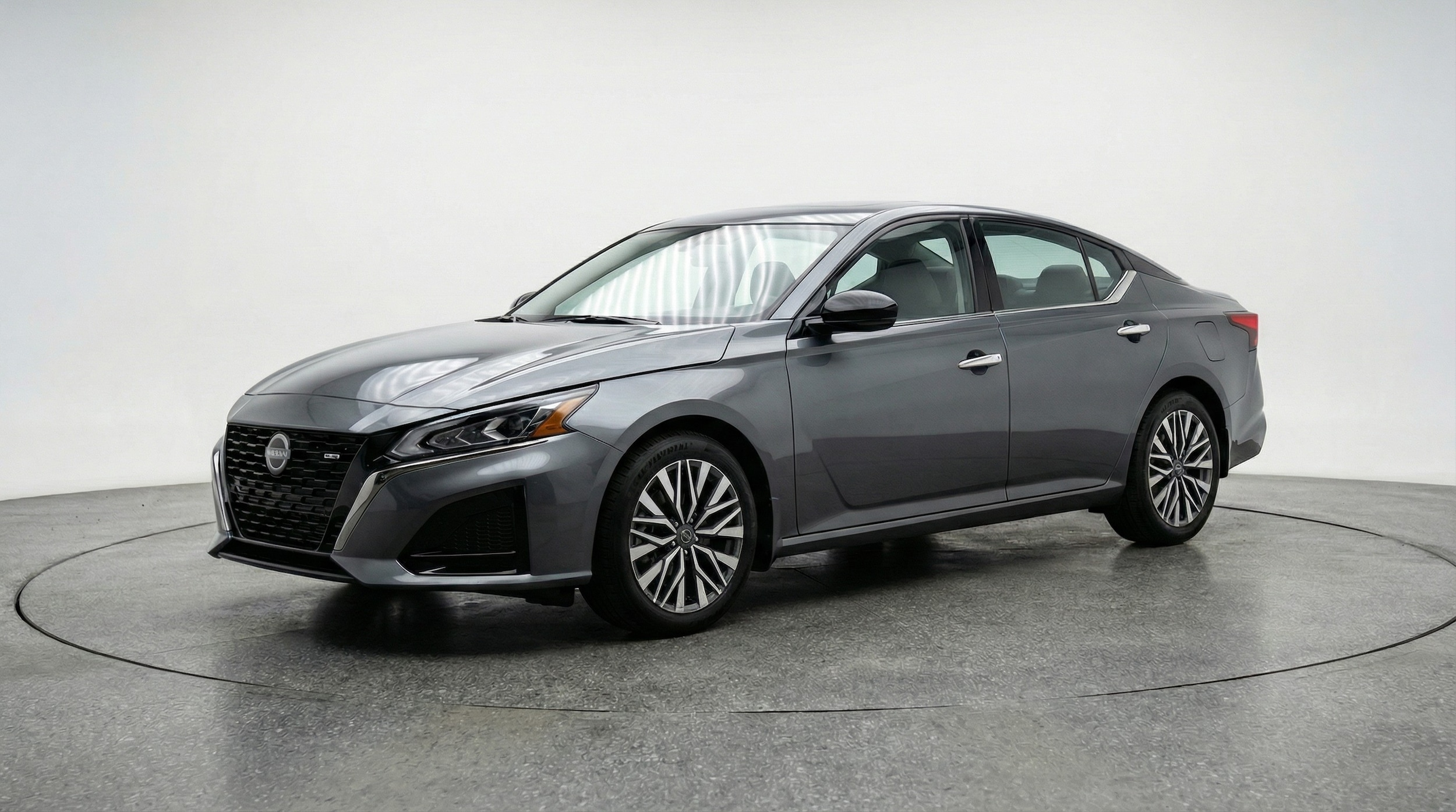 Thumbnail: 2025 Nissan Altima - 3